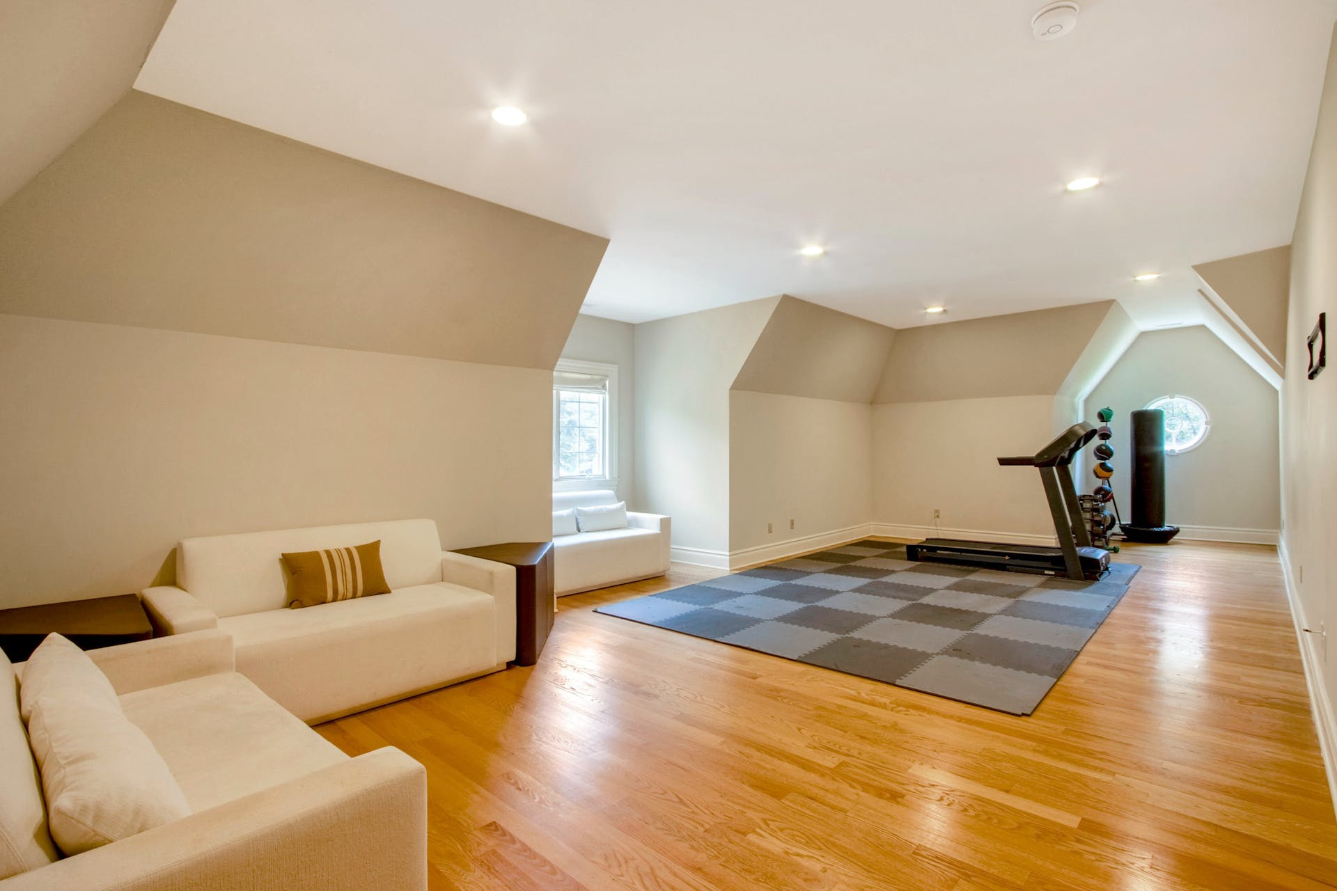 10 Susan Court