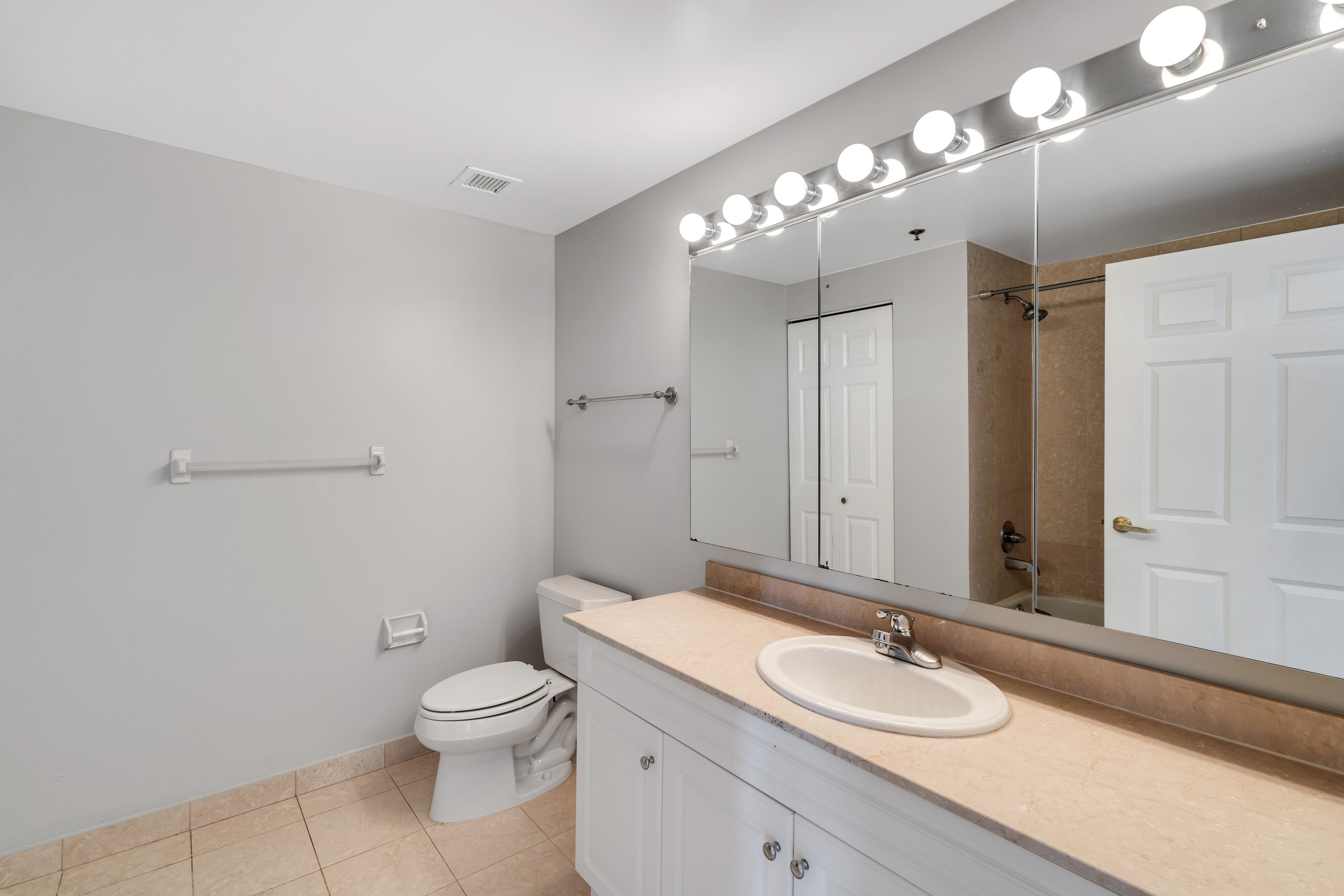 100 Old Palisade Road, #3007 Unit# 3007