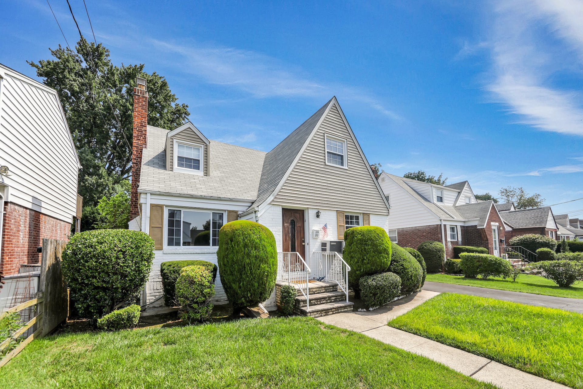 39-31 Brookside Avenue 