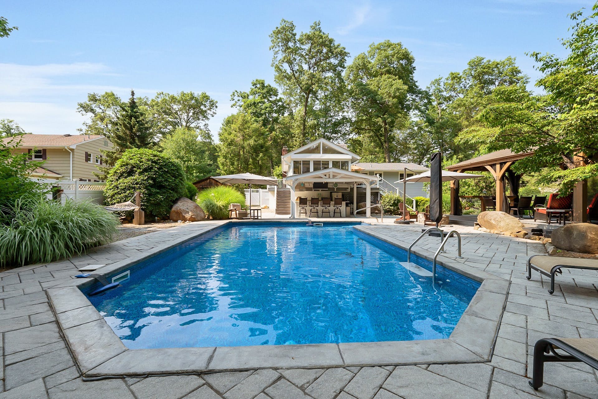 303 Meadowbrook Road