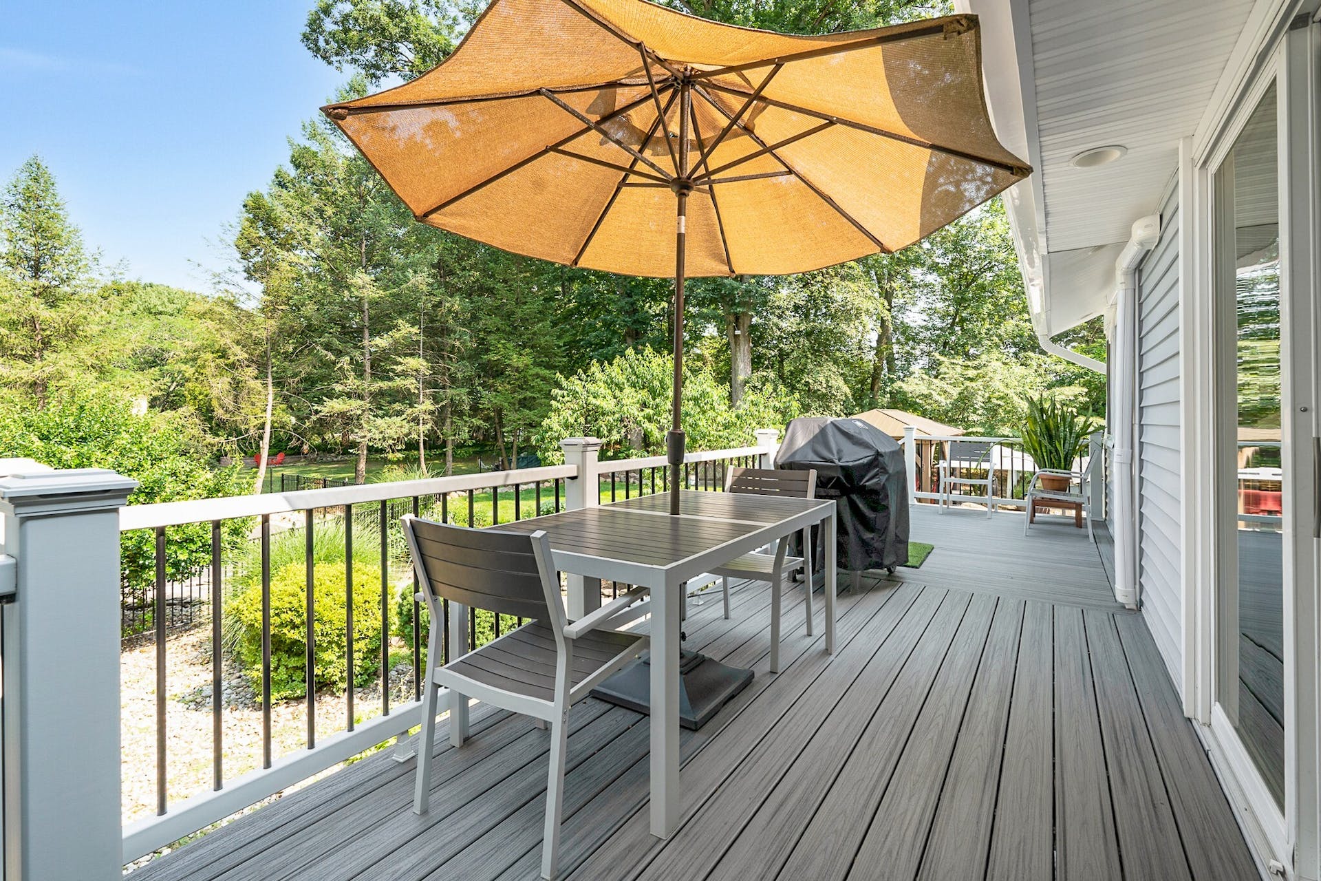 303 Meadowbrook Road