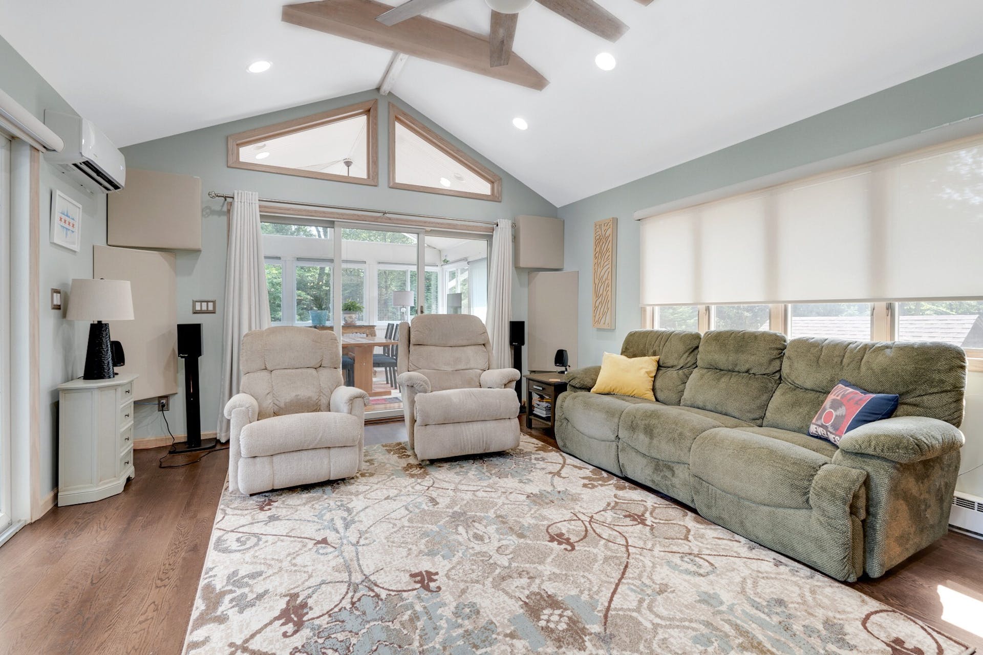 303 Meadowbrook Road