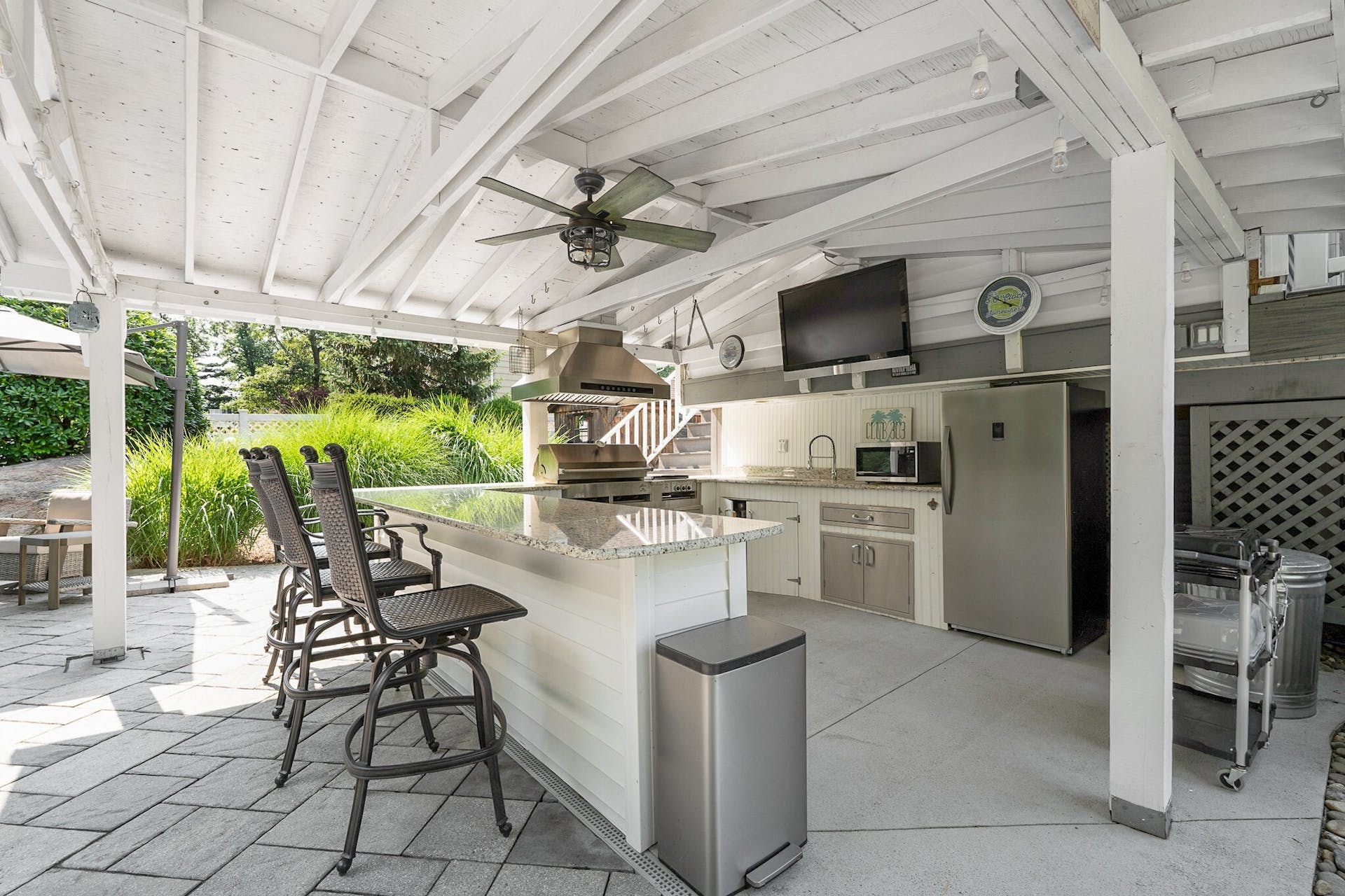 303 Meadowbrook Road