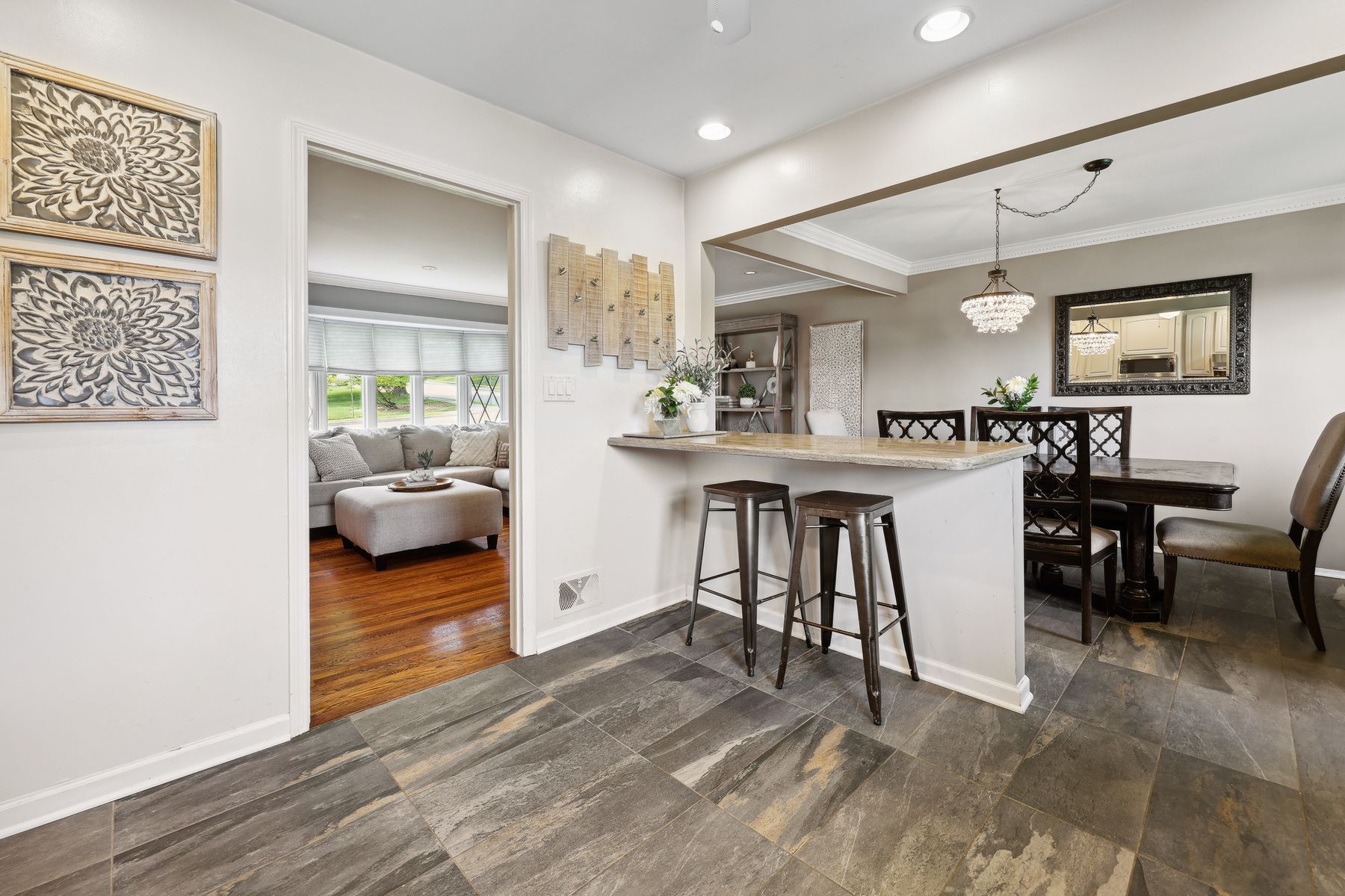 3 Hilltop Drive 