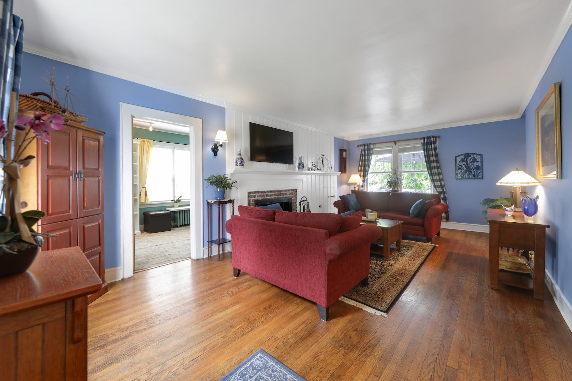 3-22 Kenneth Avenue 