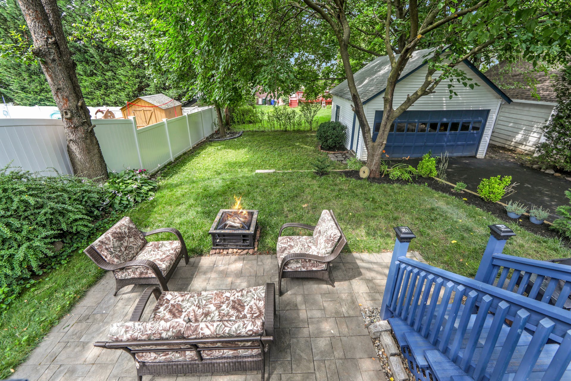 3-22 Kenneth Avenue 