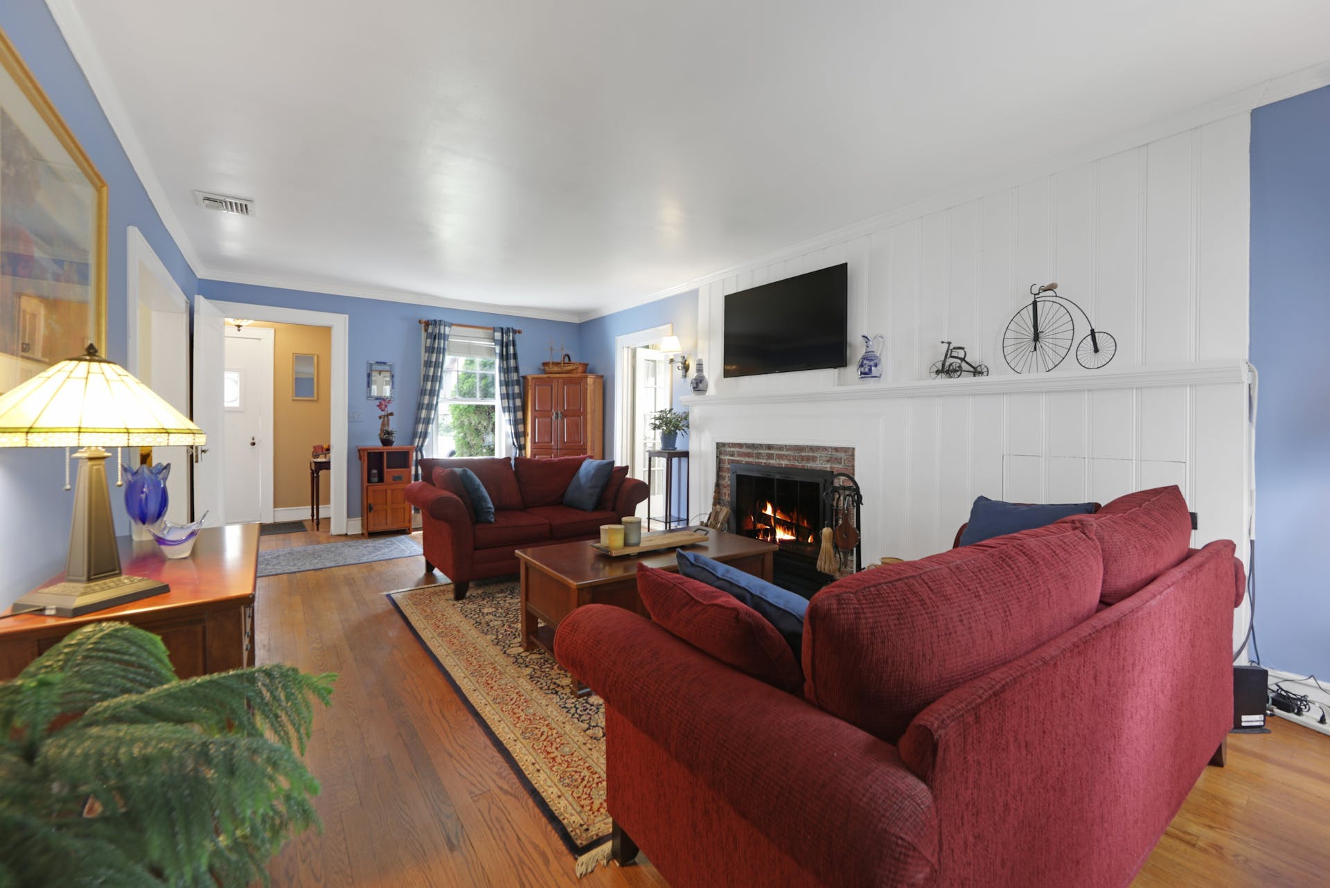 3-22 Kenneth Avenue 
