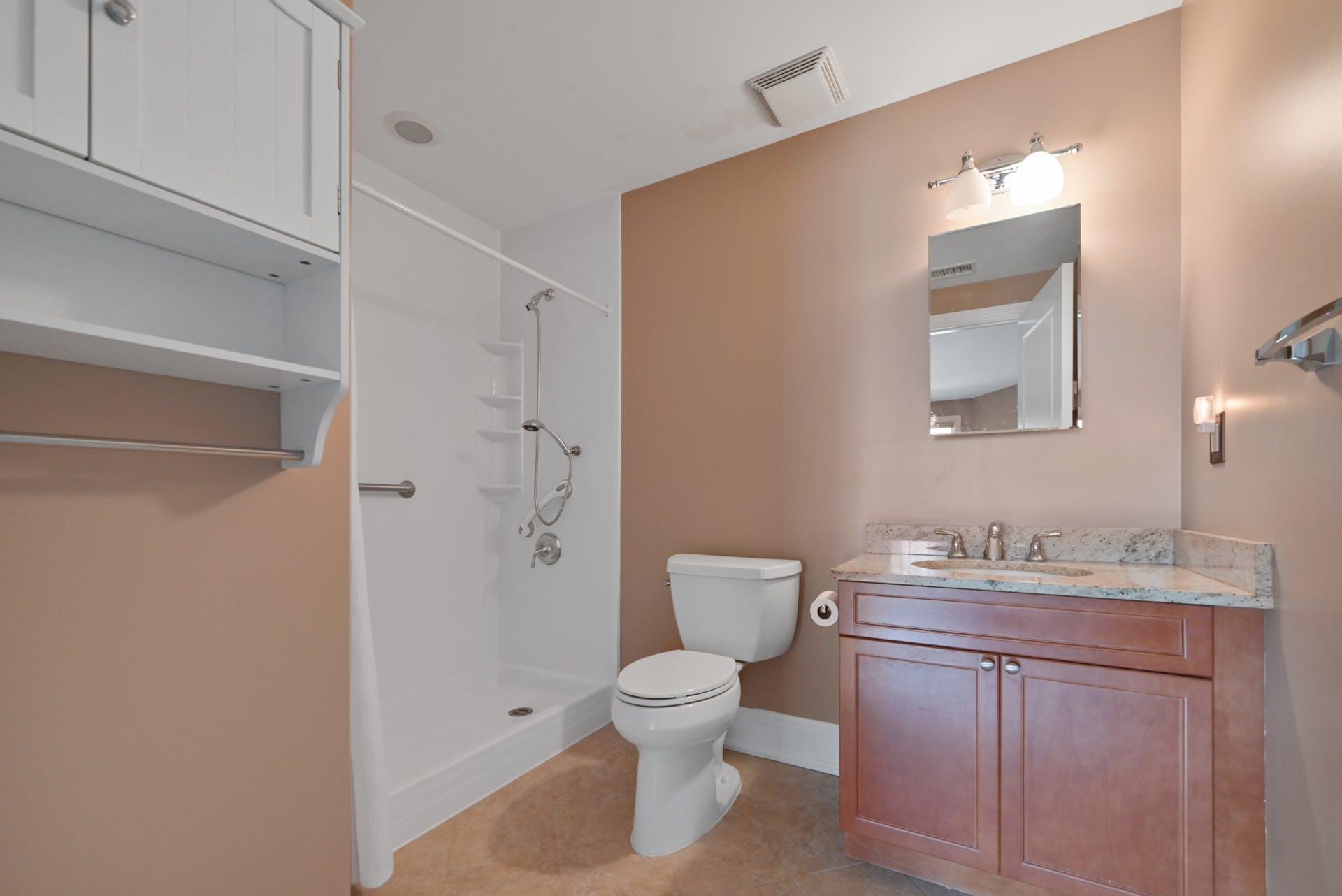 1203 Rio Vista Ln 