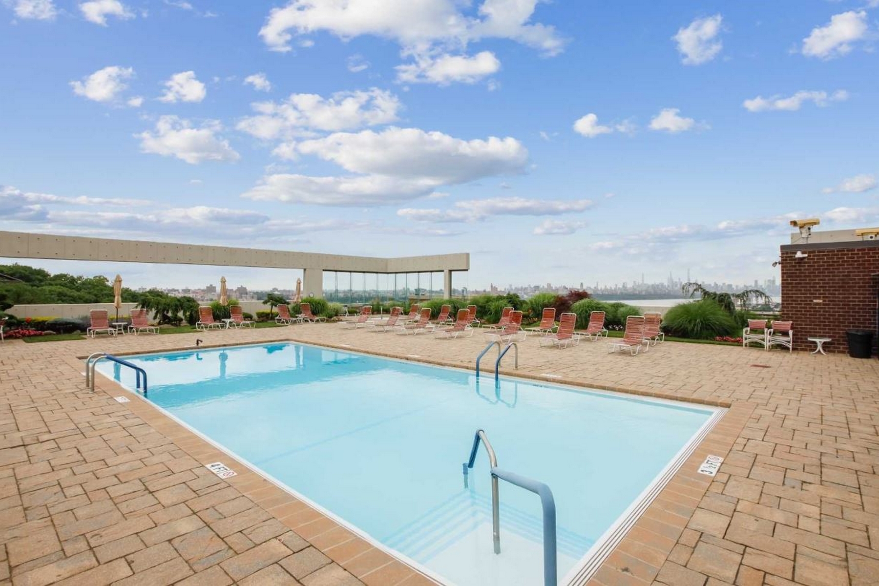 200 Old Palisade Rd, Unit 22E