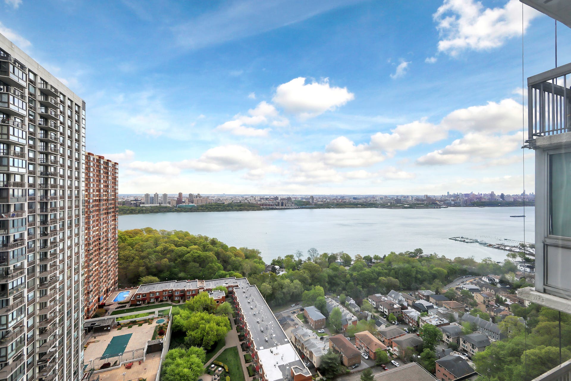 1600 Parker Avenue Unit# 22C