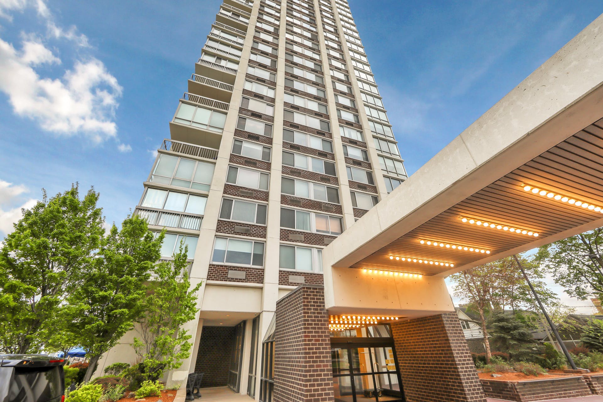 1600 Parker Avenue Unit# 22C