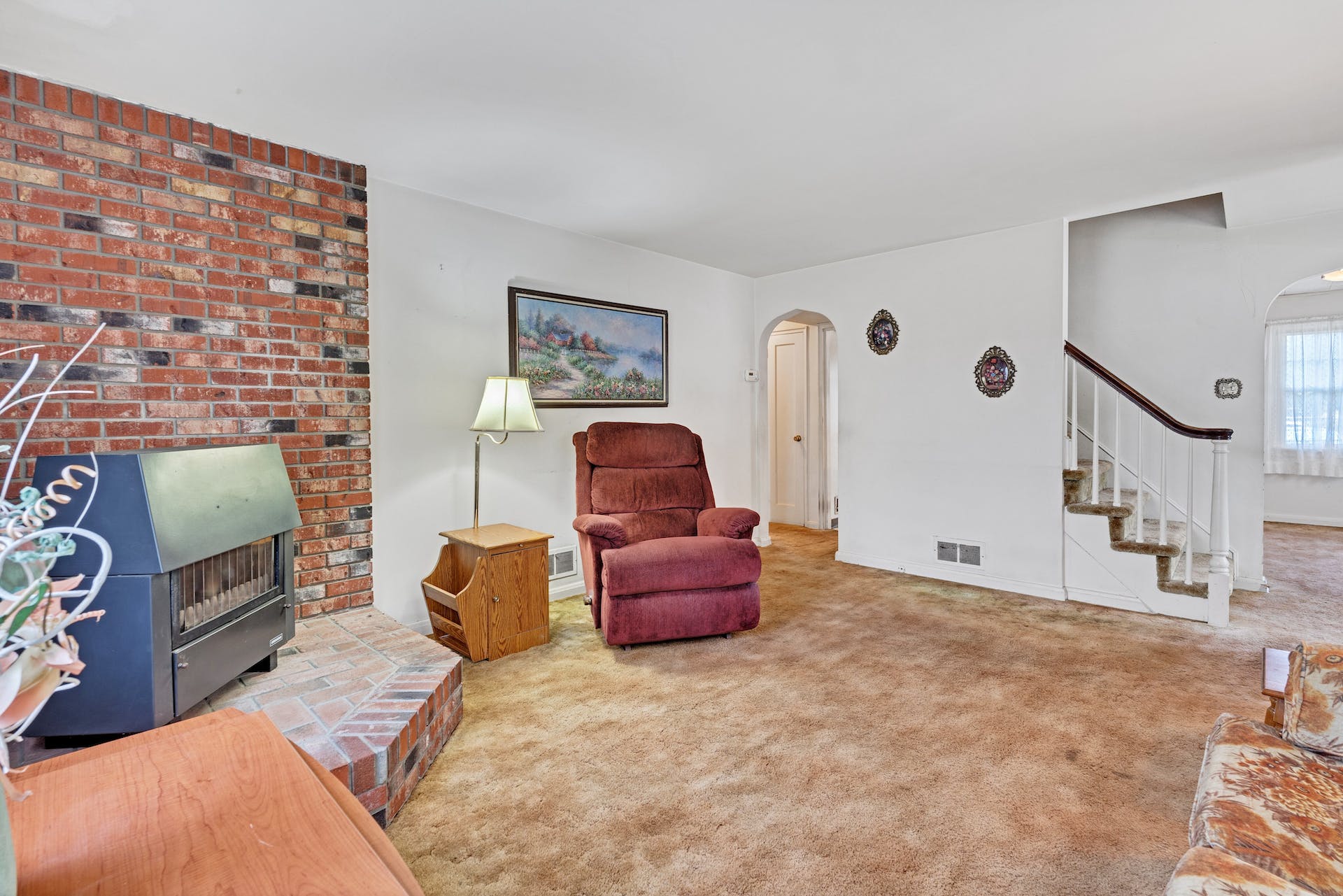96 Brookside Ave
