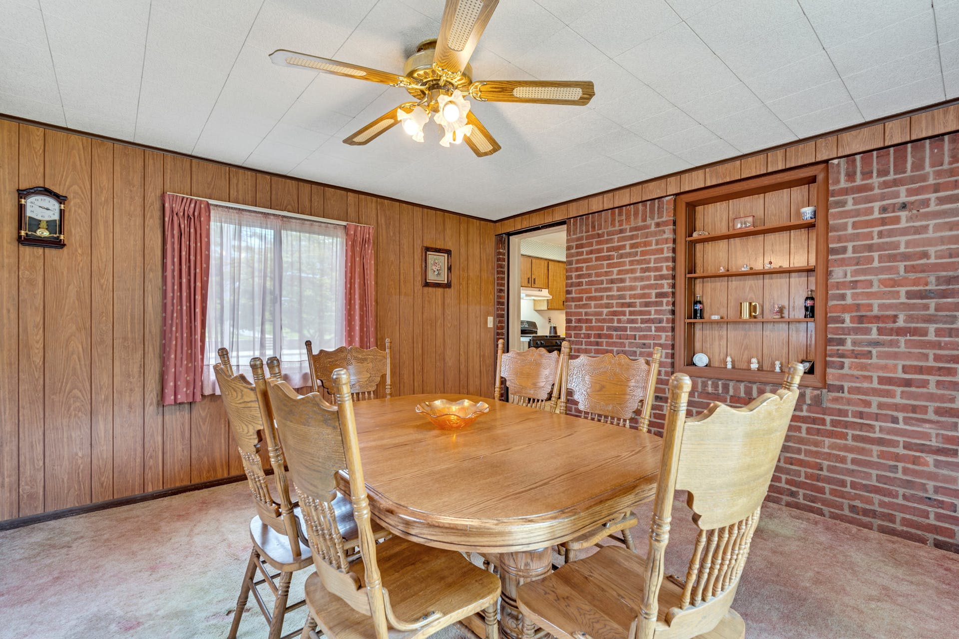 96 Brookside Ave