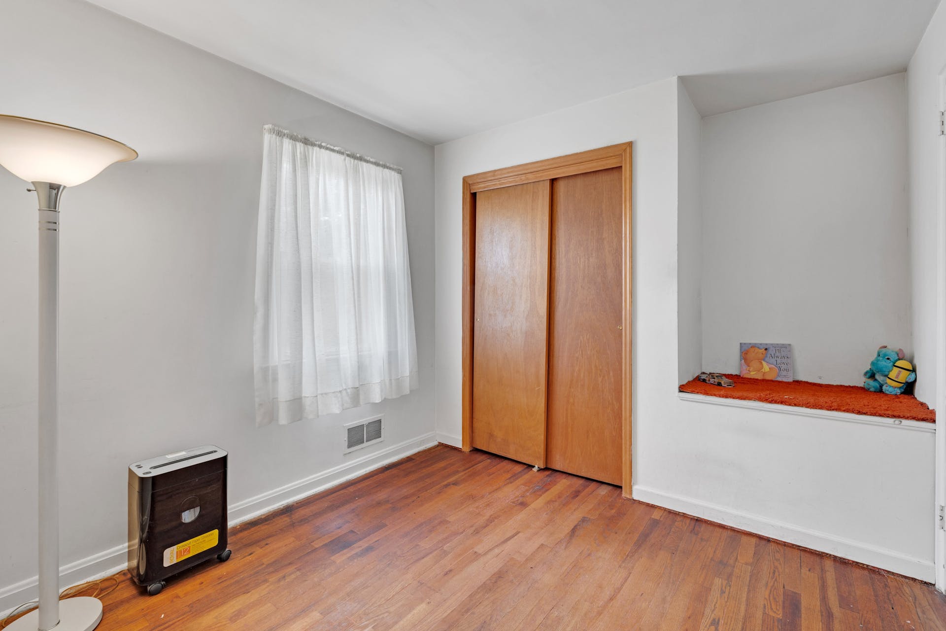 96 Brookside Ave