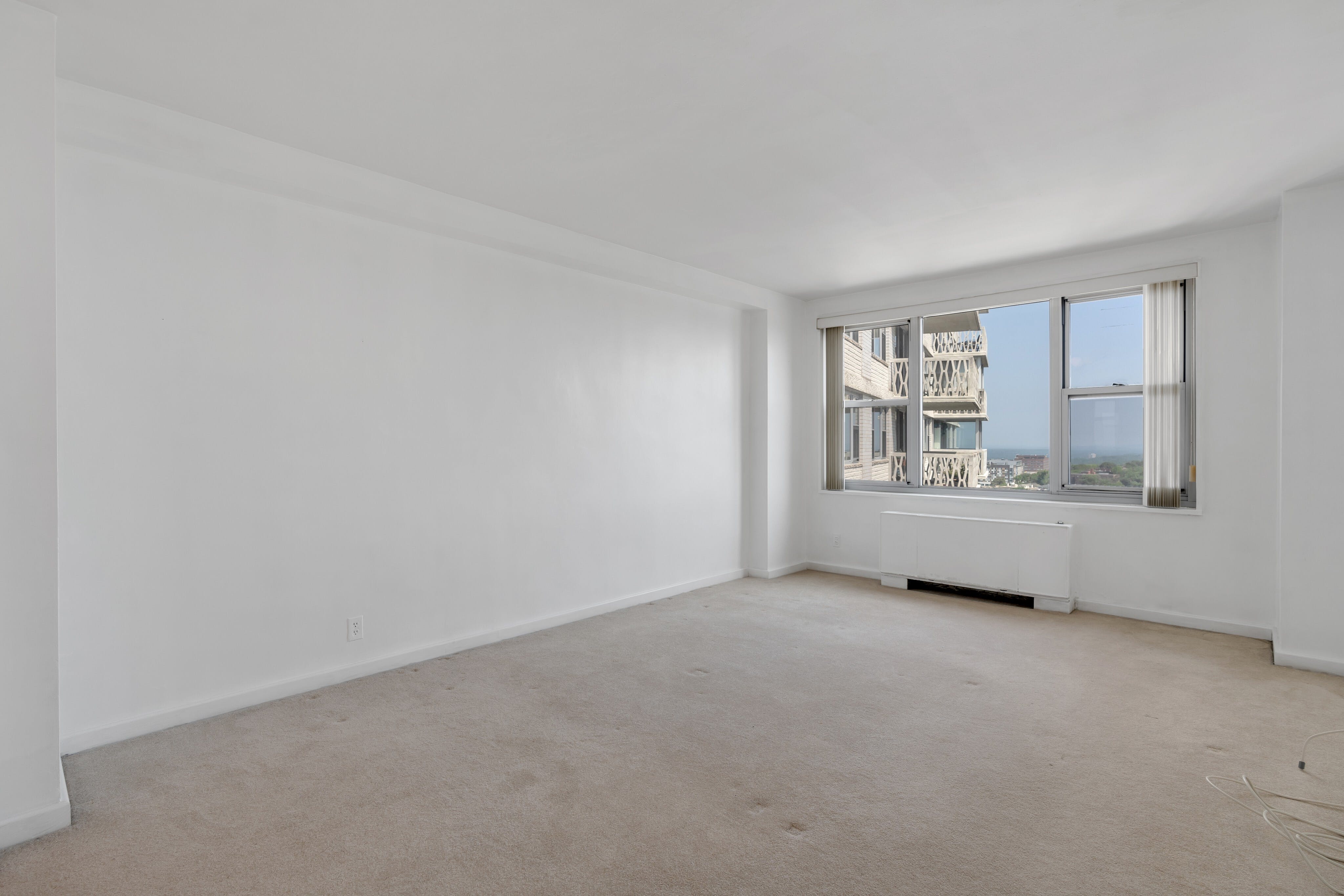 2100 Linwood Avenue Unit# 20T