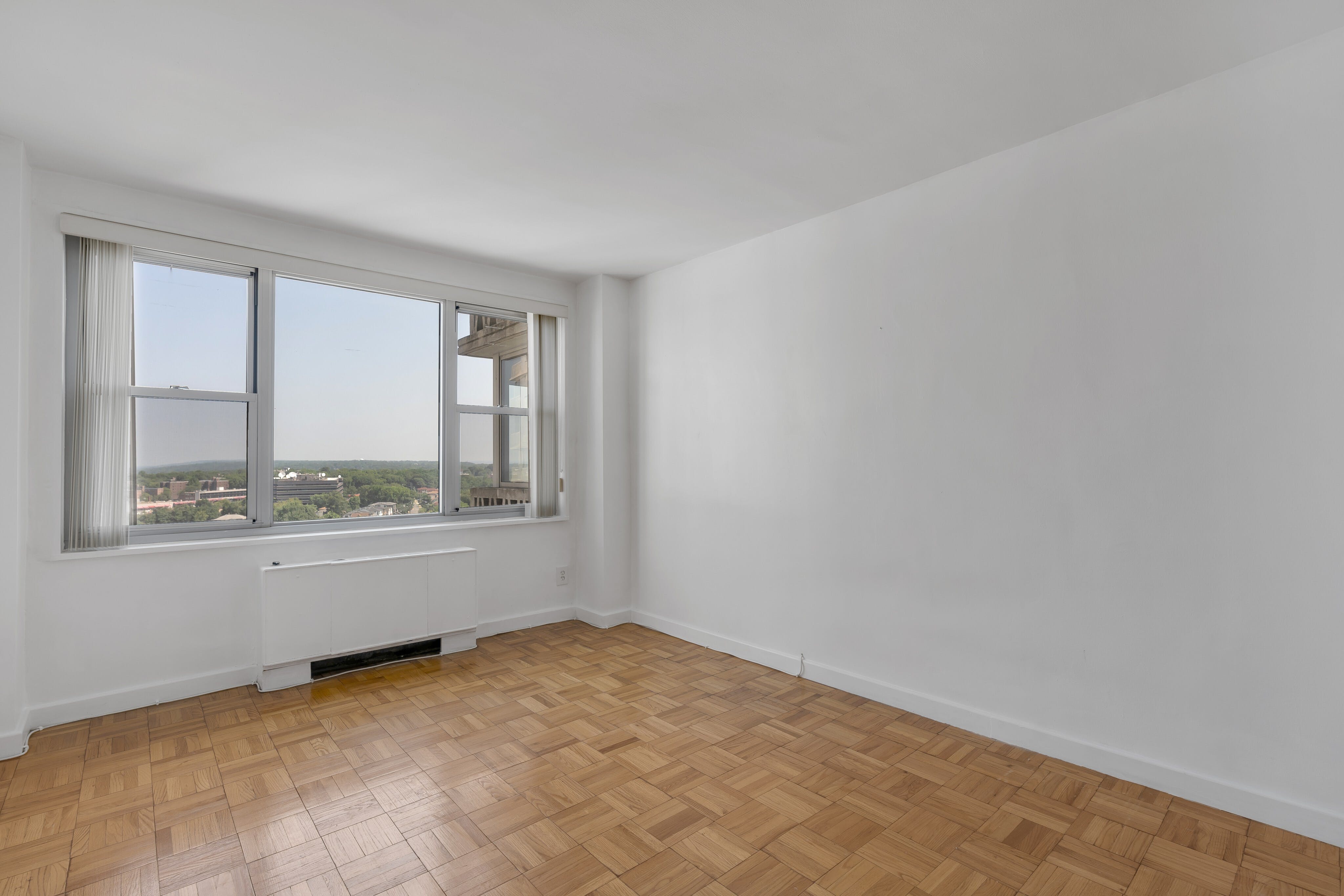 2100 Linwood Avenue Unit# 20T