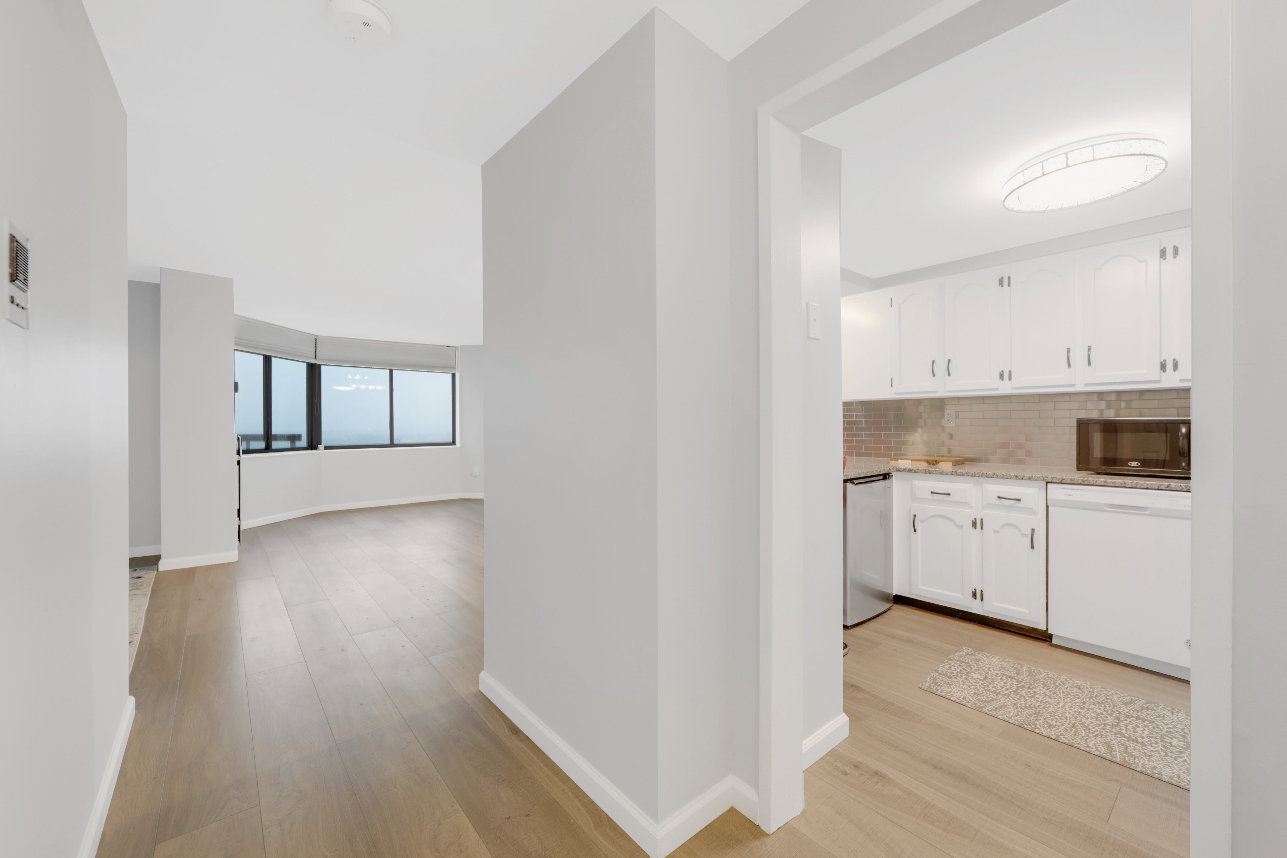 1540 Harmon Cove Tower Unit# 1540