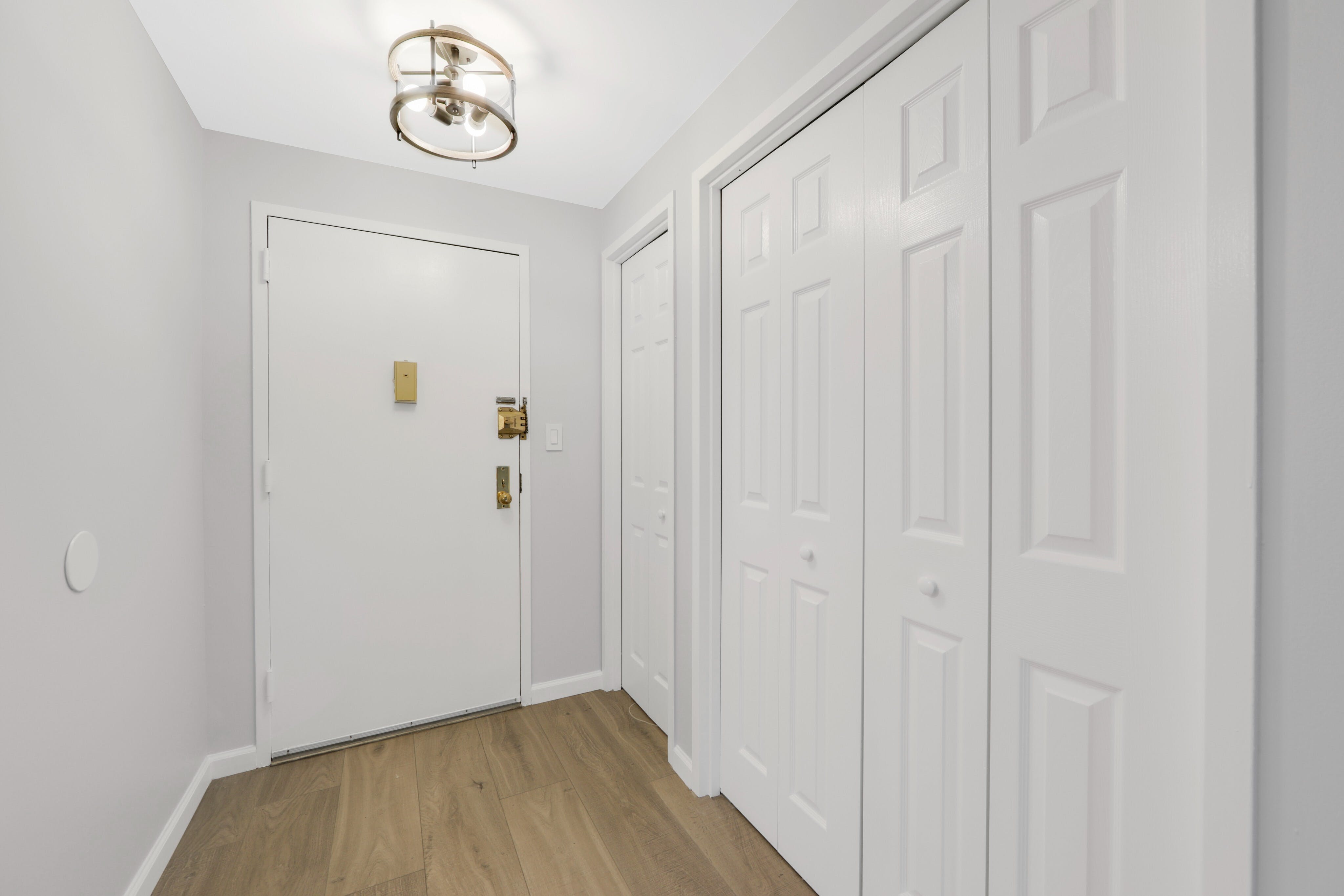 1540 Harmon Cove Tower Unit# 1540
