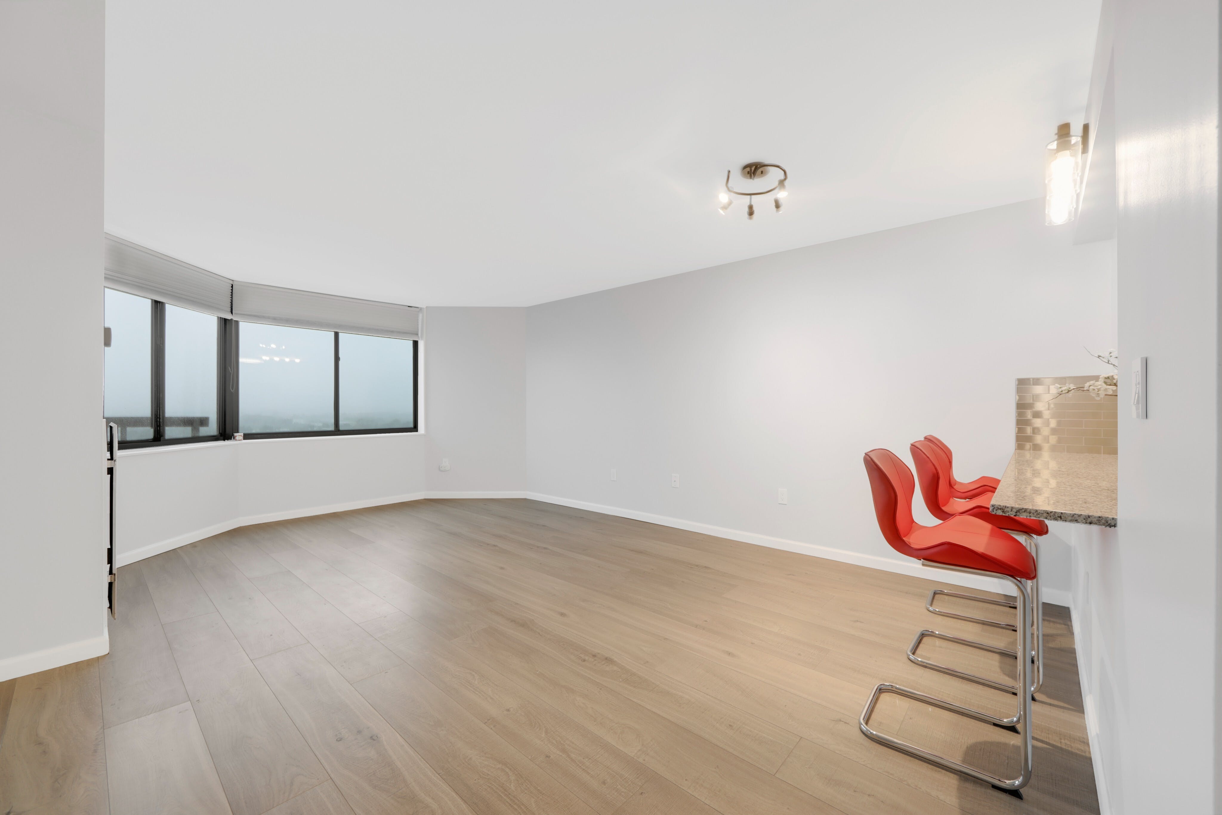 1540 Harmon Cove Tower Unit# 1540
