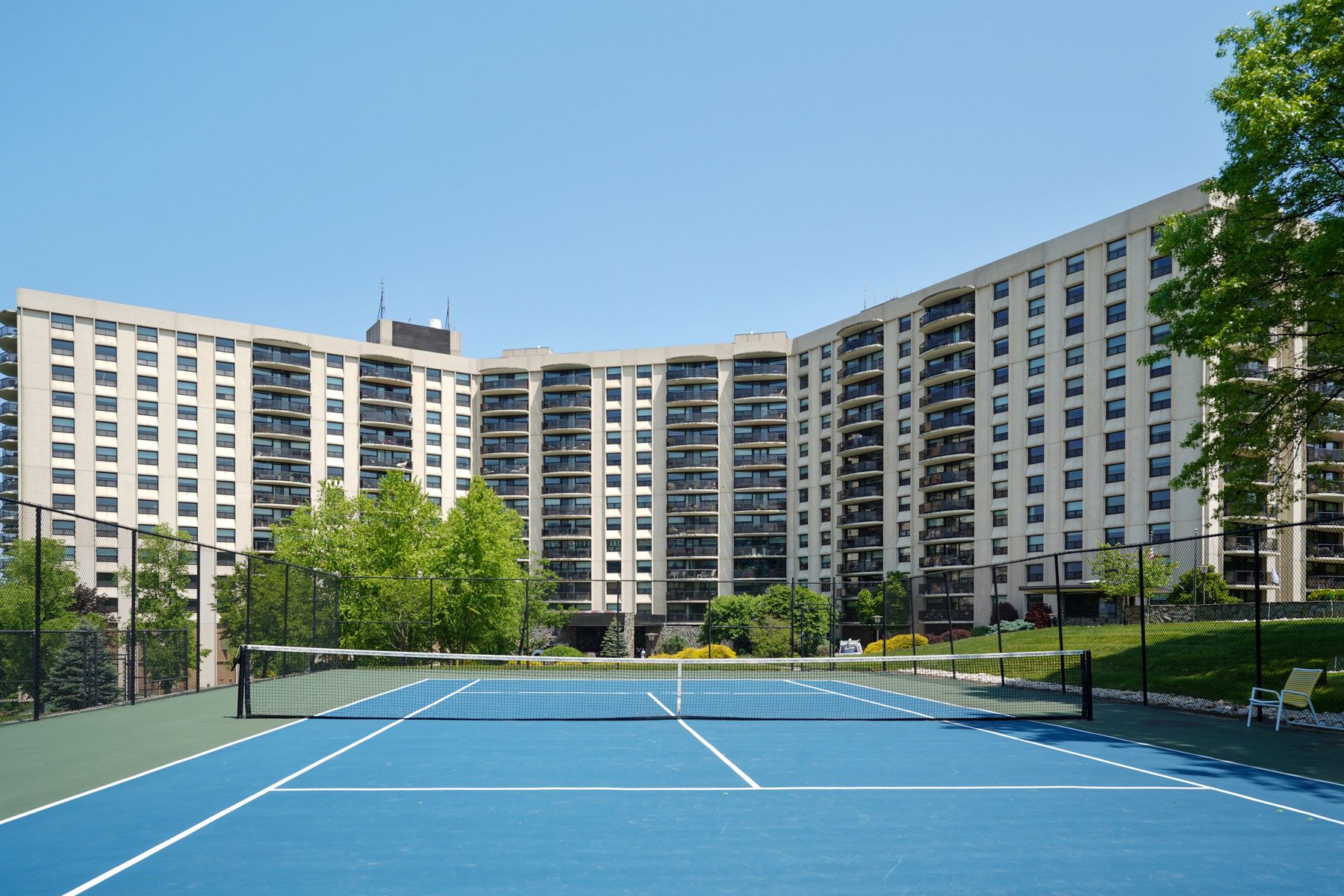 2 Claridge Dr, 9ge Unit# 9GE