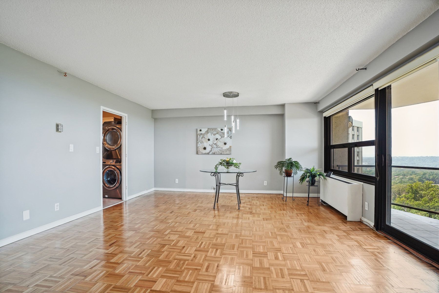2 Claridge Dr, 9ge Unit# 9GE