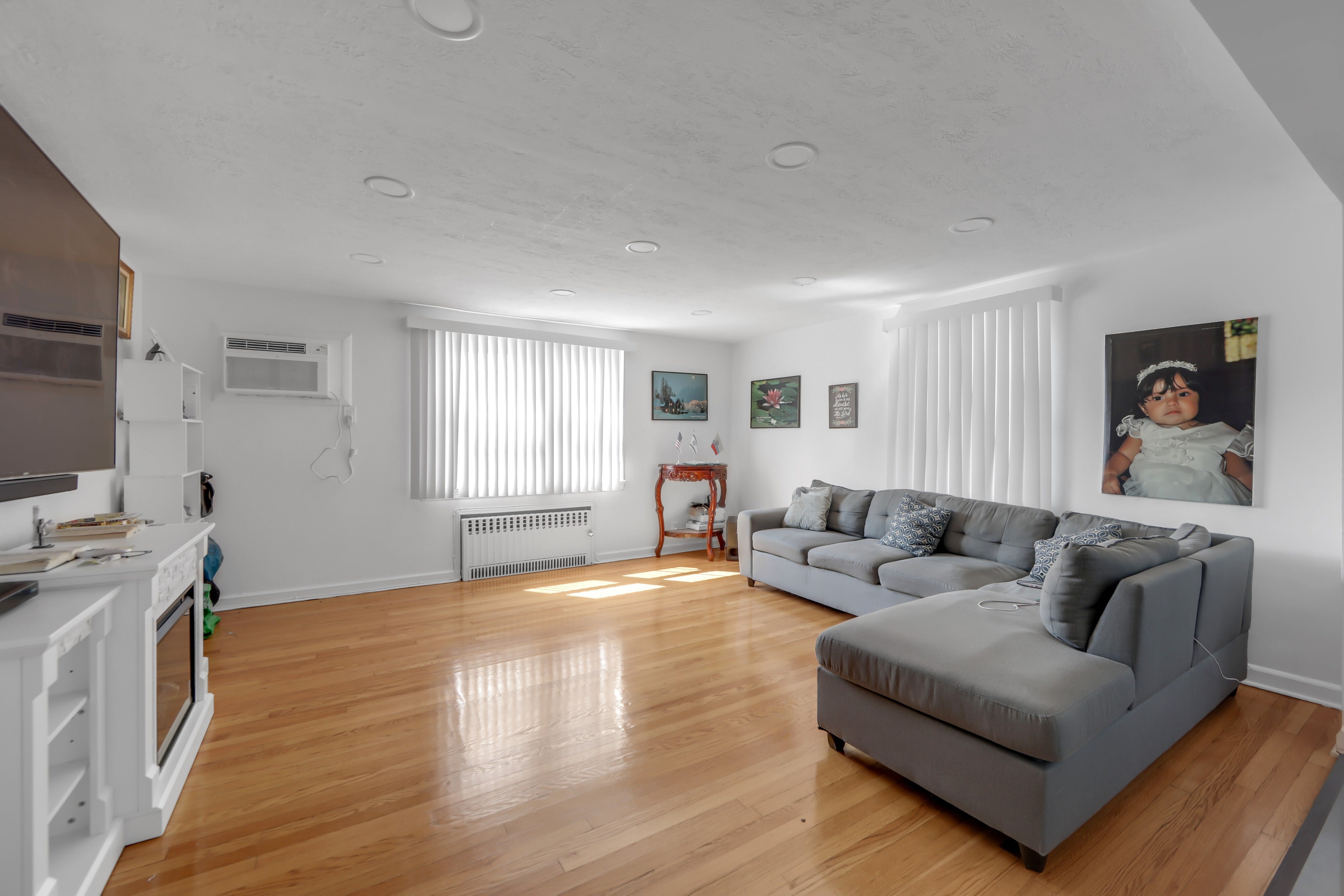 489 Madeline Avenue 