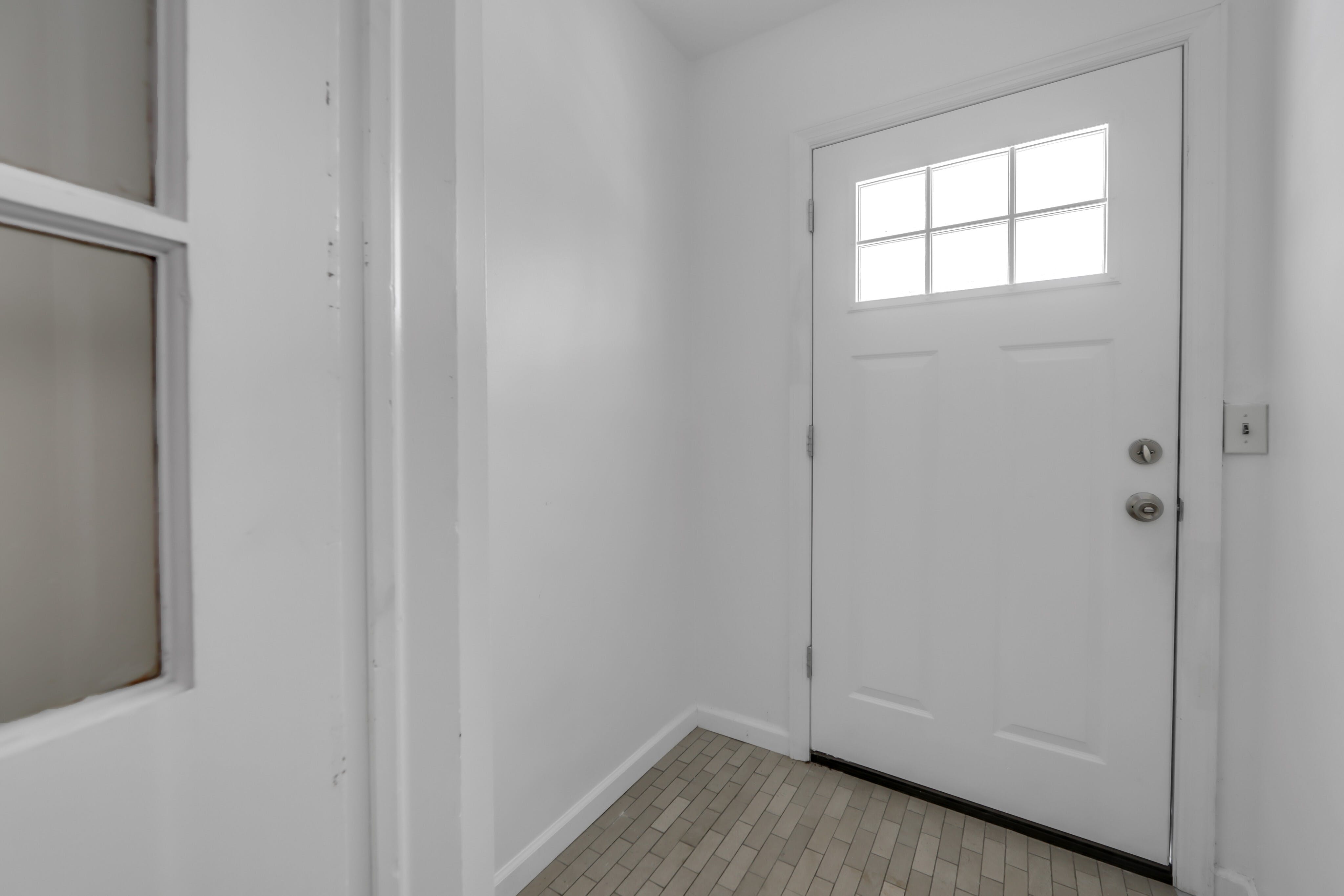 489 Madeline Avenue 