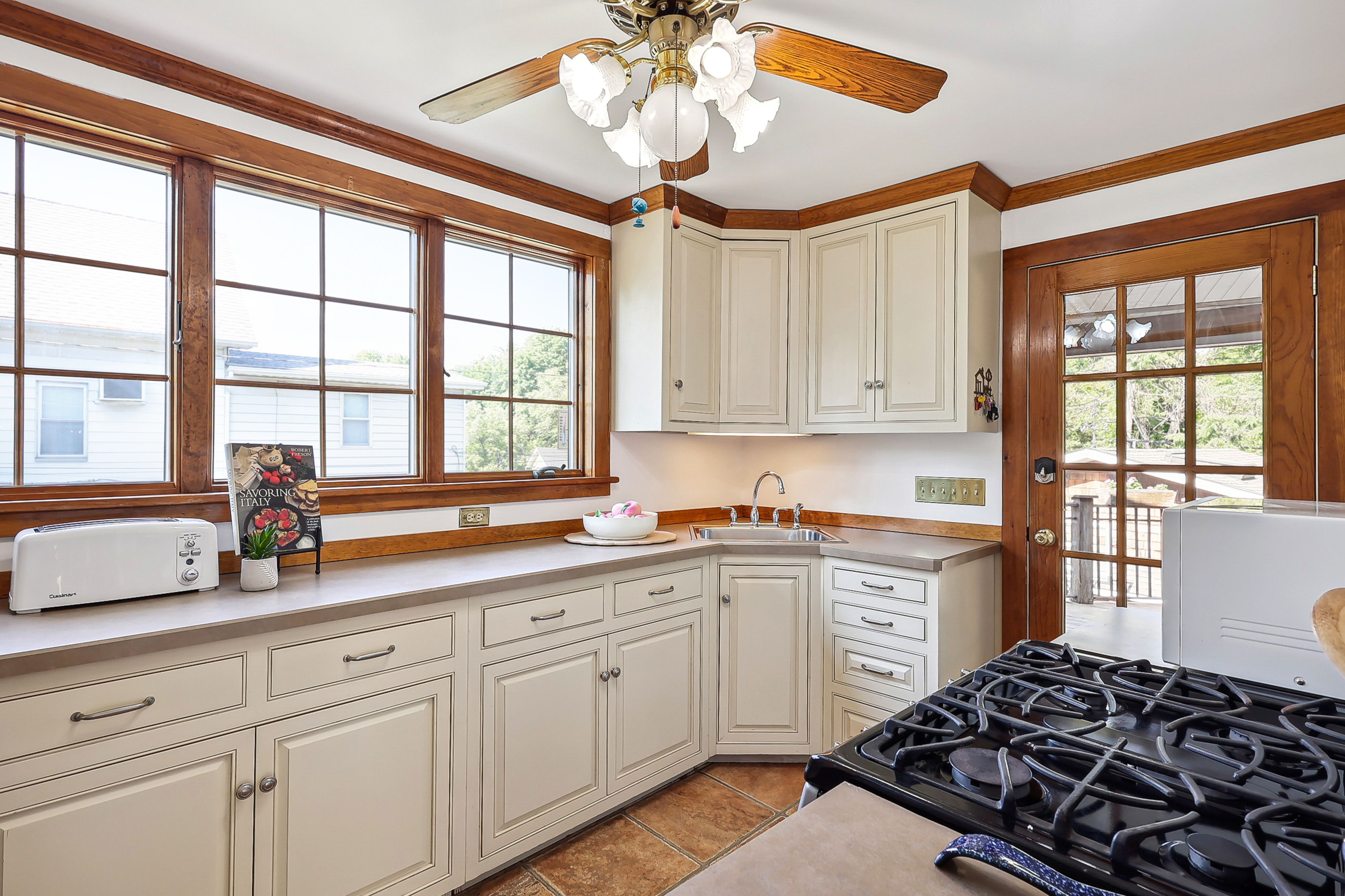 77-79 Glen Ridge Avenue