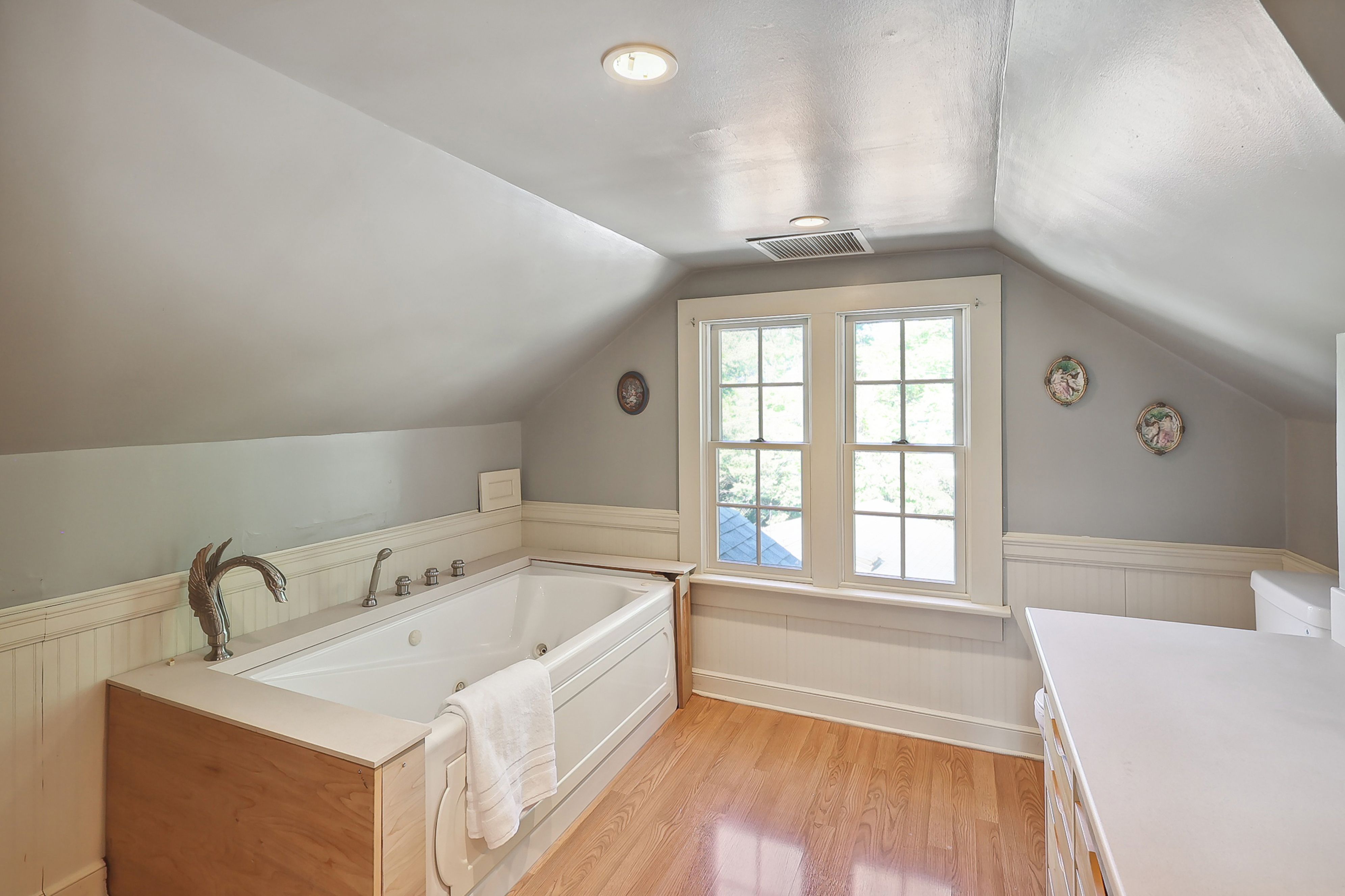 77-79 Glen Ridge Avenue