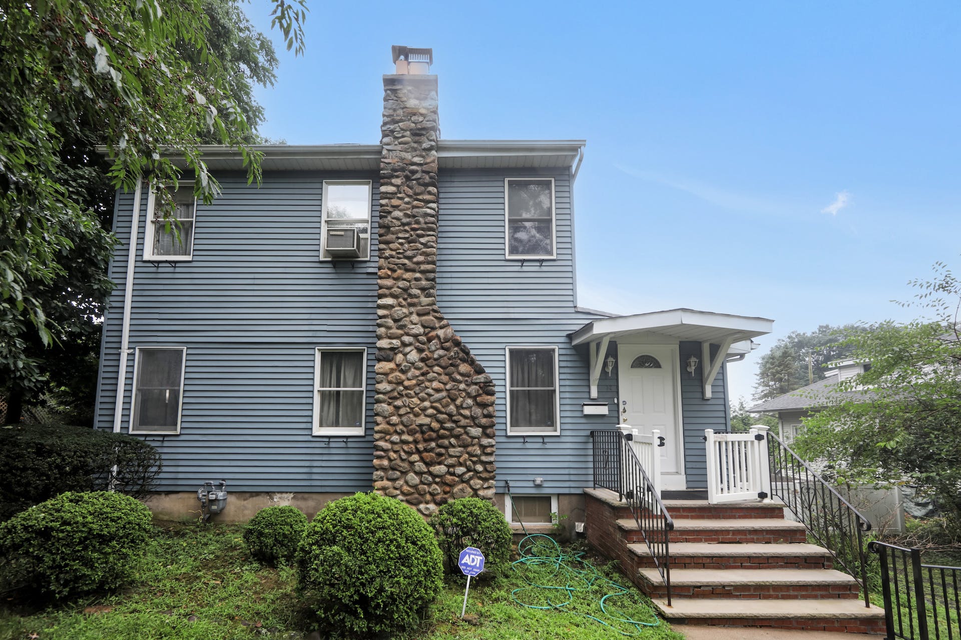 32 East Grand Avenue