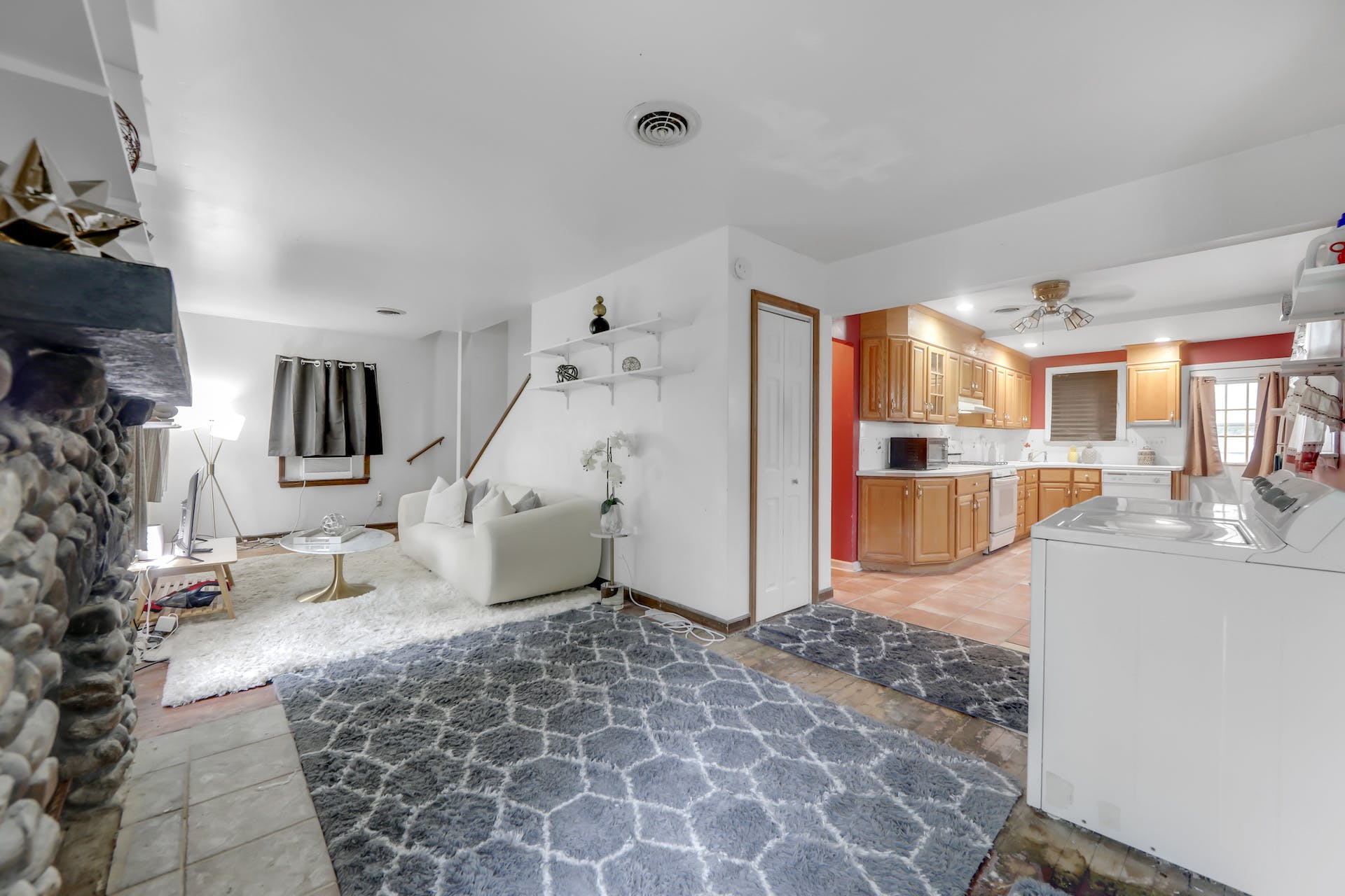 32 East Grand Avenue
