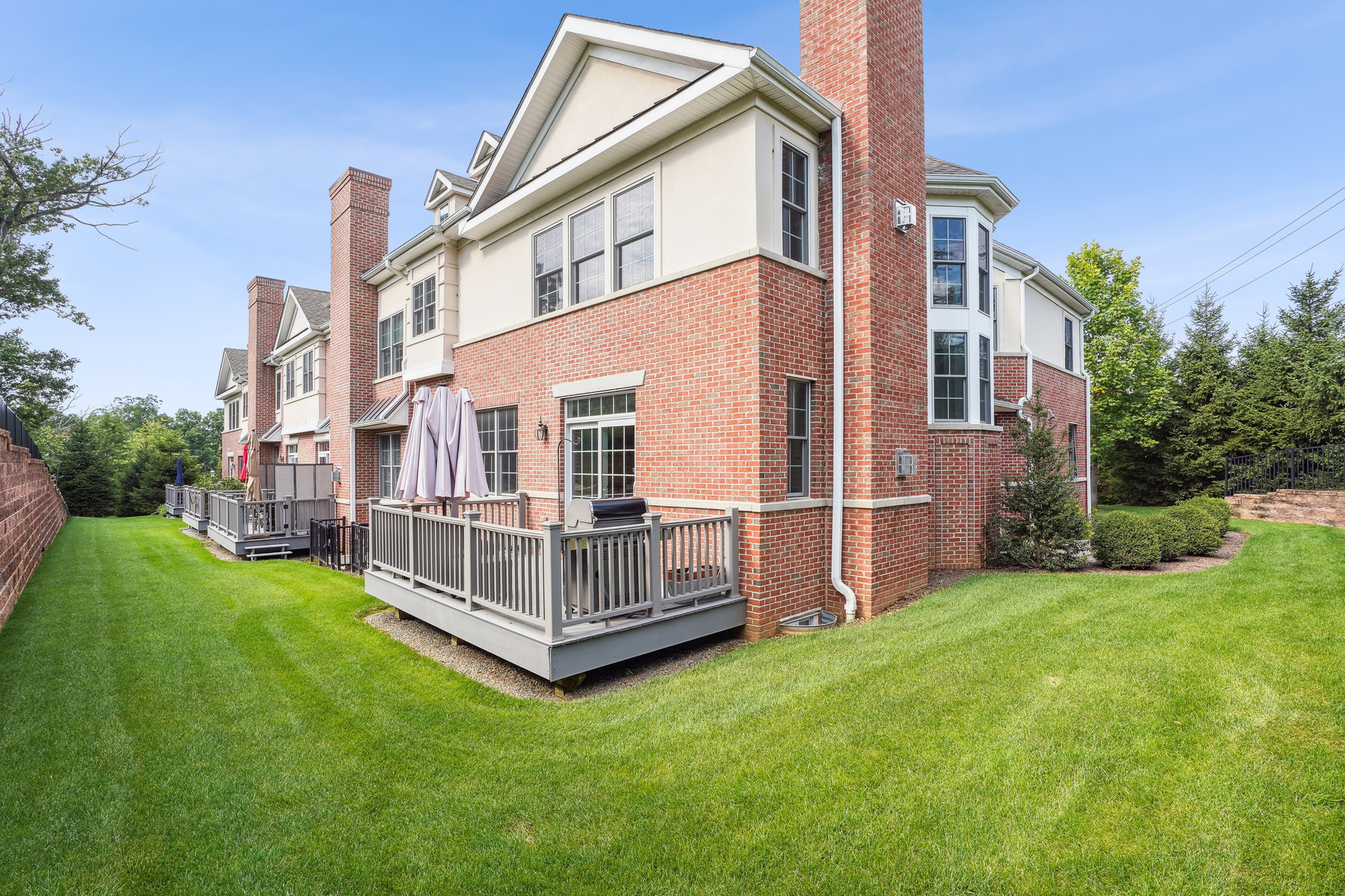 1 Cedar Gate Court