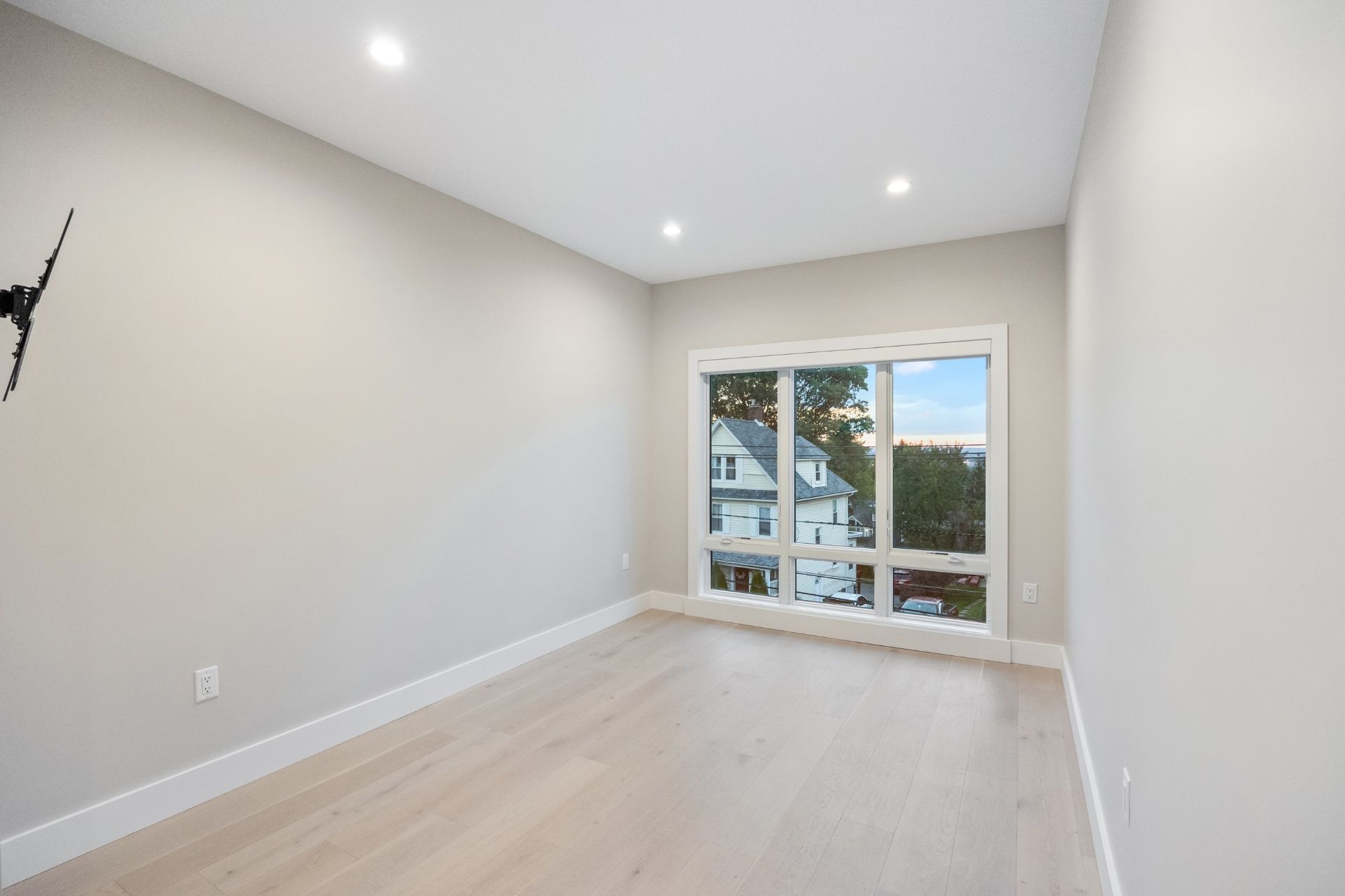 2038A Hoefleys Lane