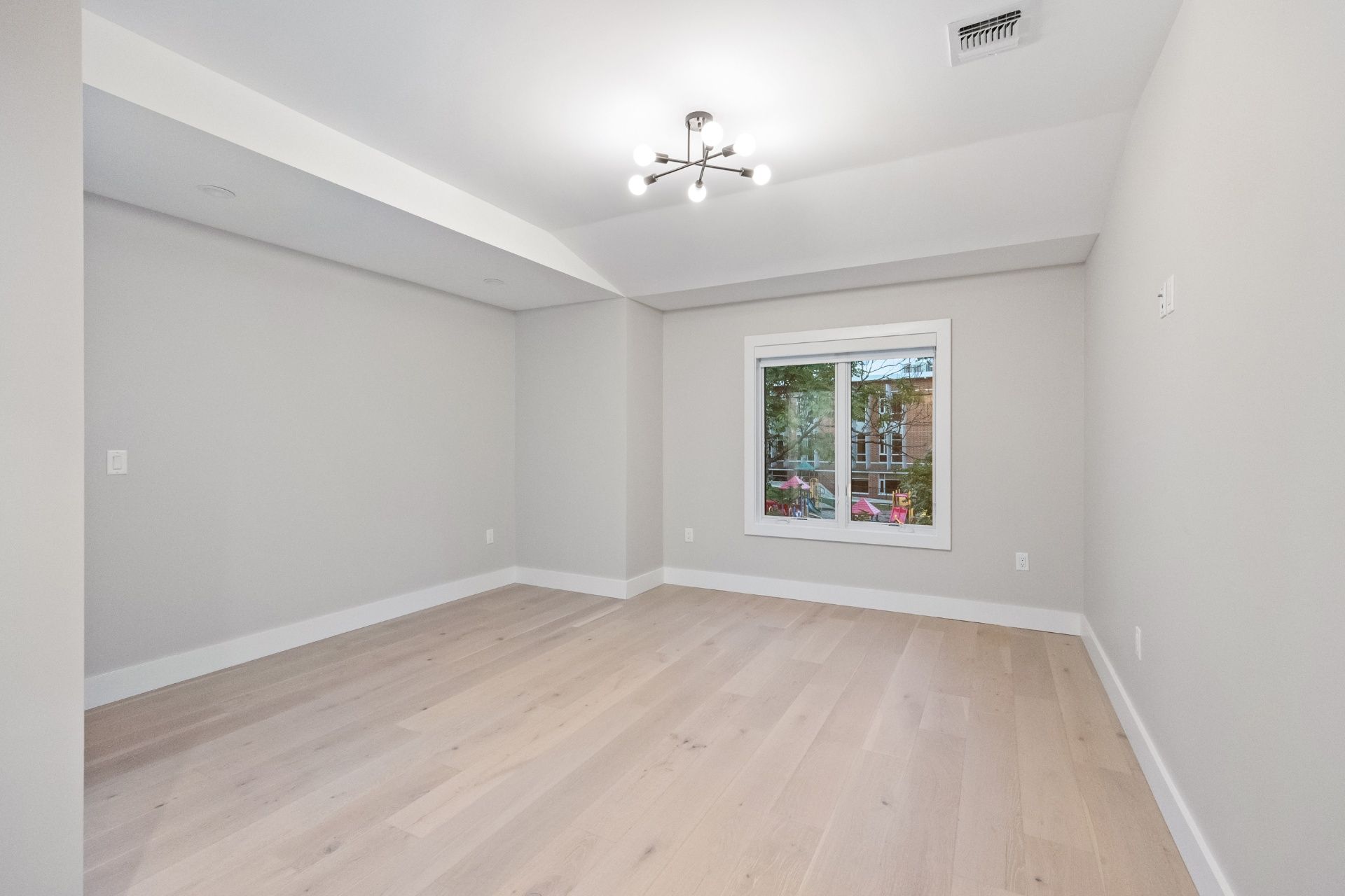 2038A Hoefleys Lane