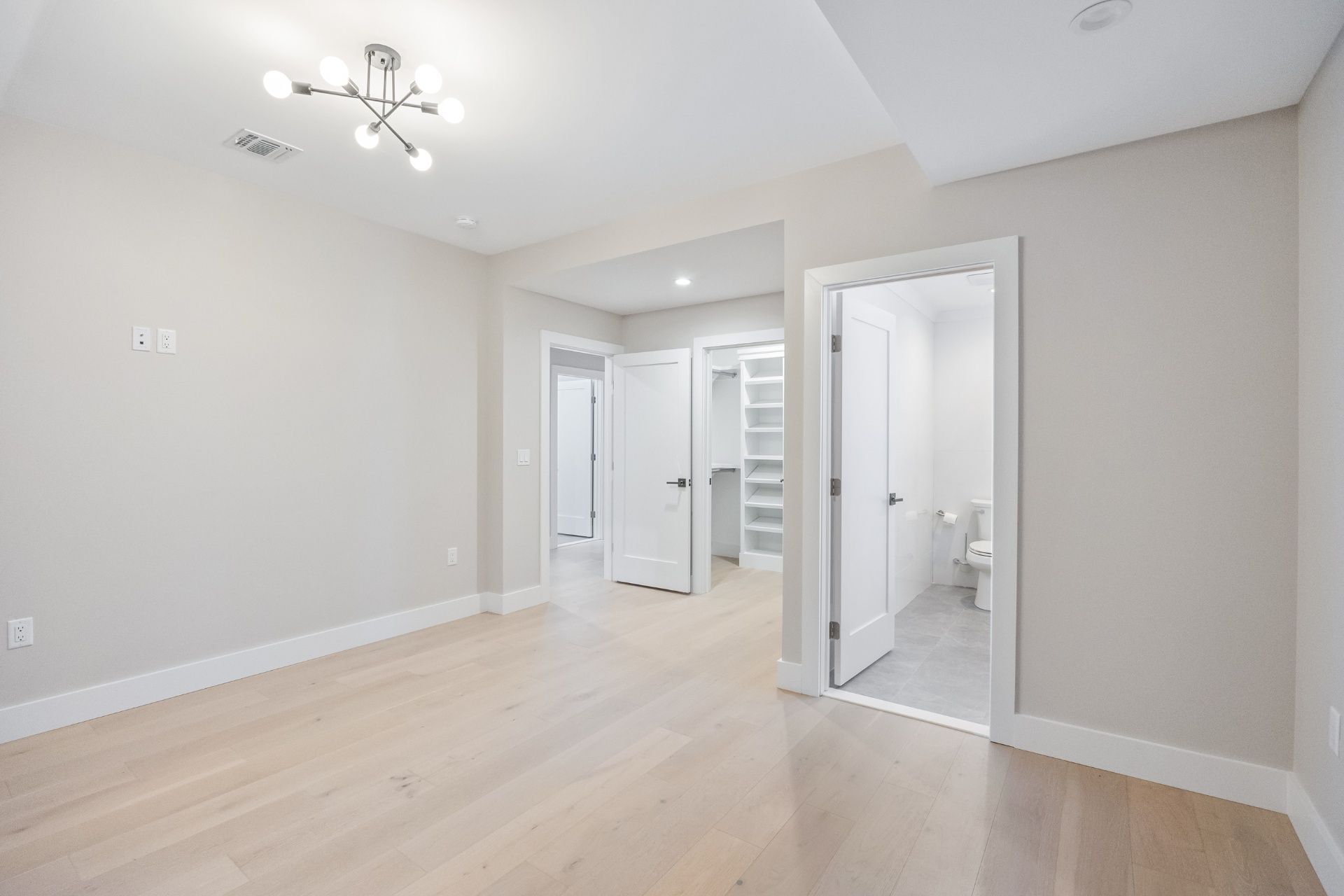 2038A Hoefleys Lane