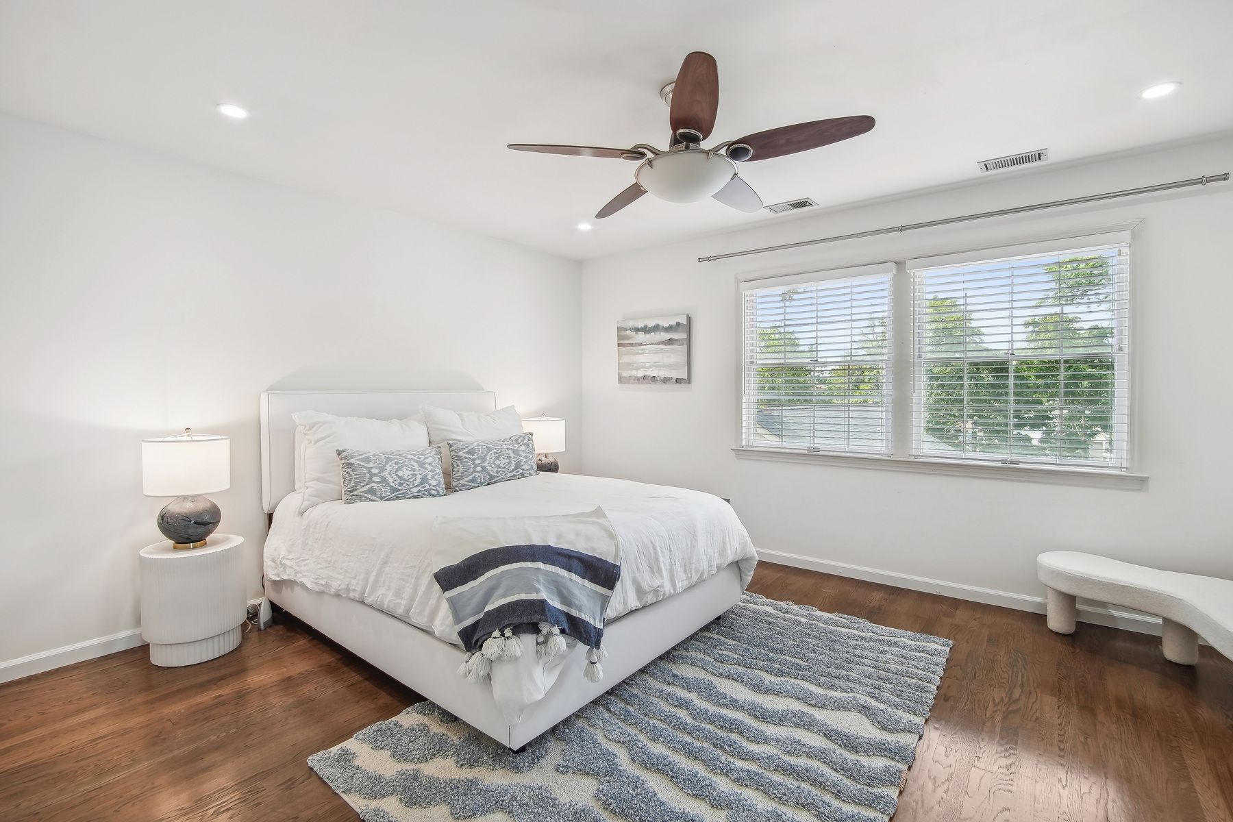 238 Claremont Avenue Unit# 5