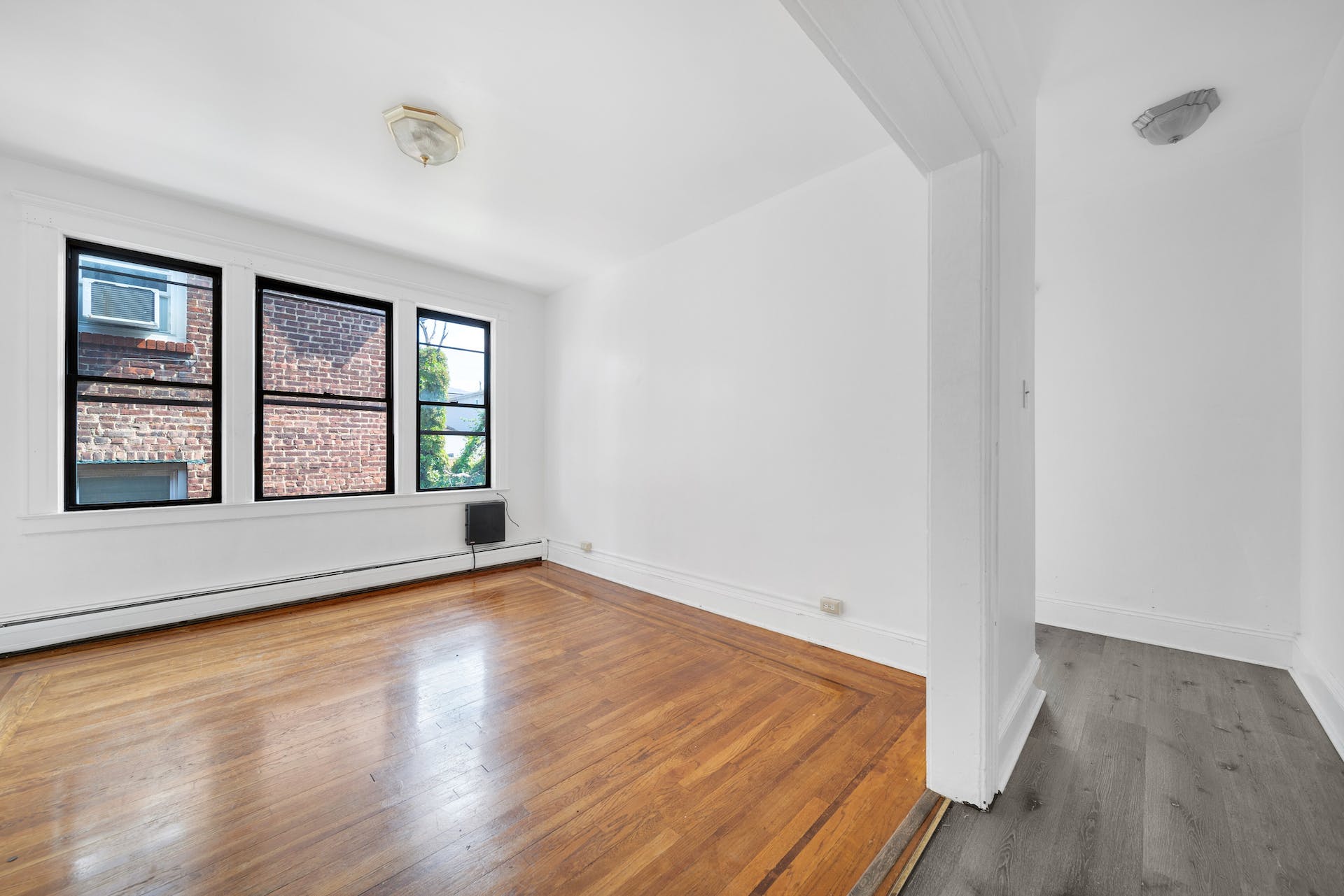 601 Columbia Ave, 202