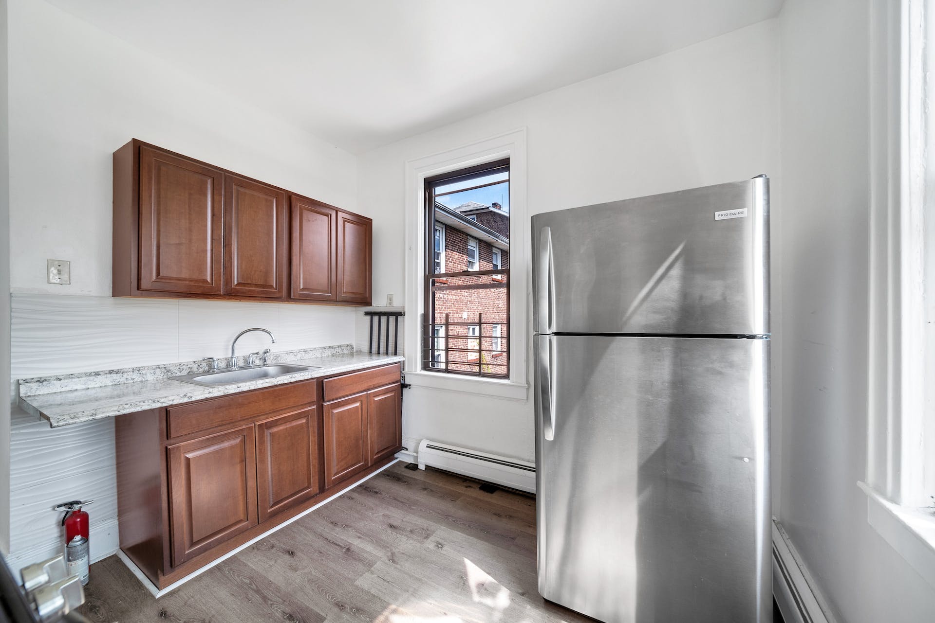 601 Columbia Ave, 202