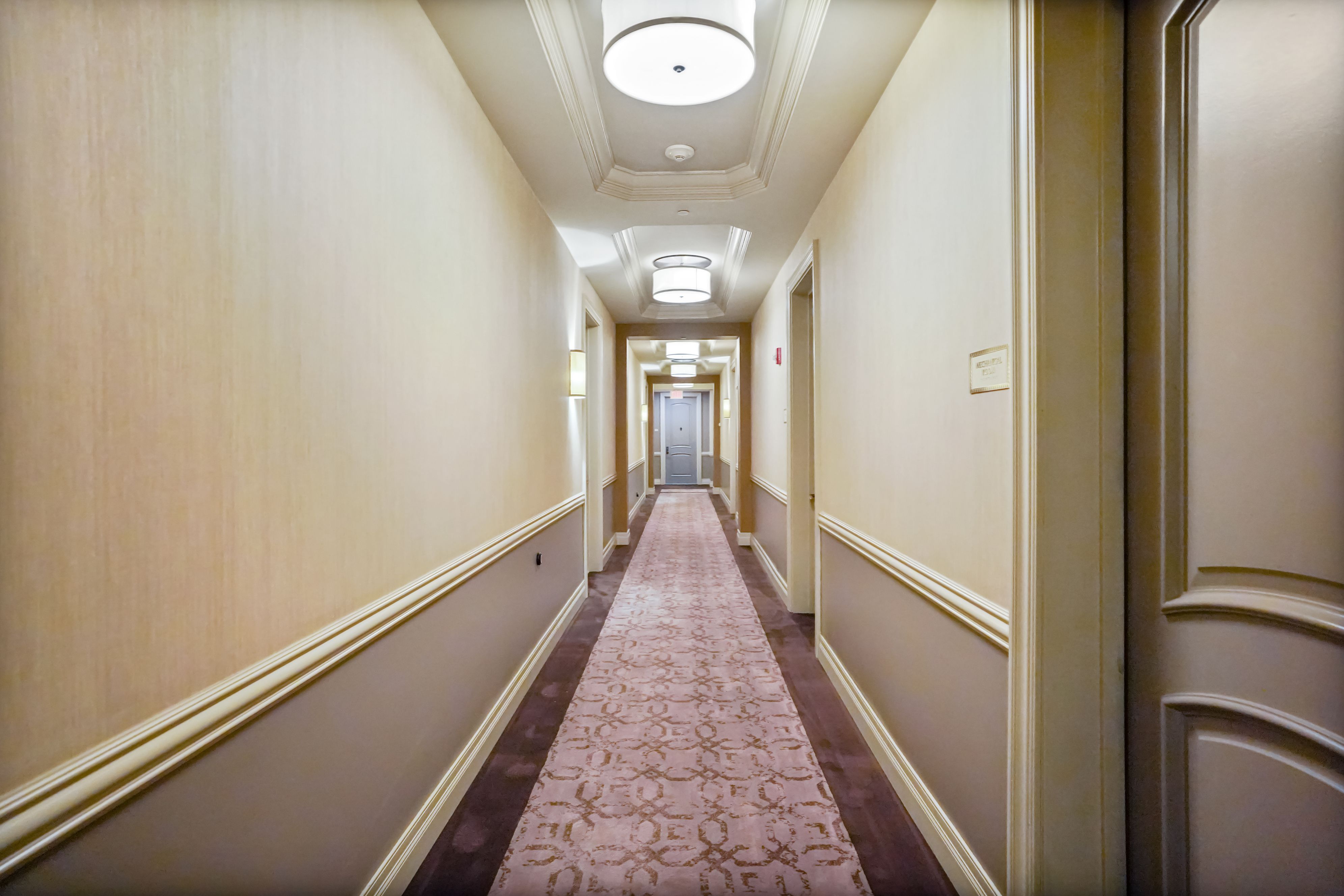 2307 The Plaza Unit# 2307