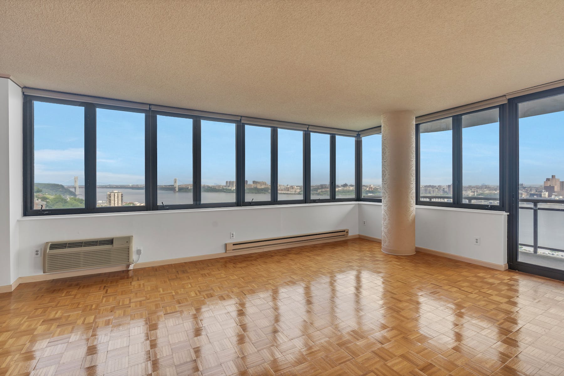 100 Carlyle Drive 8KN 