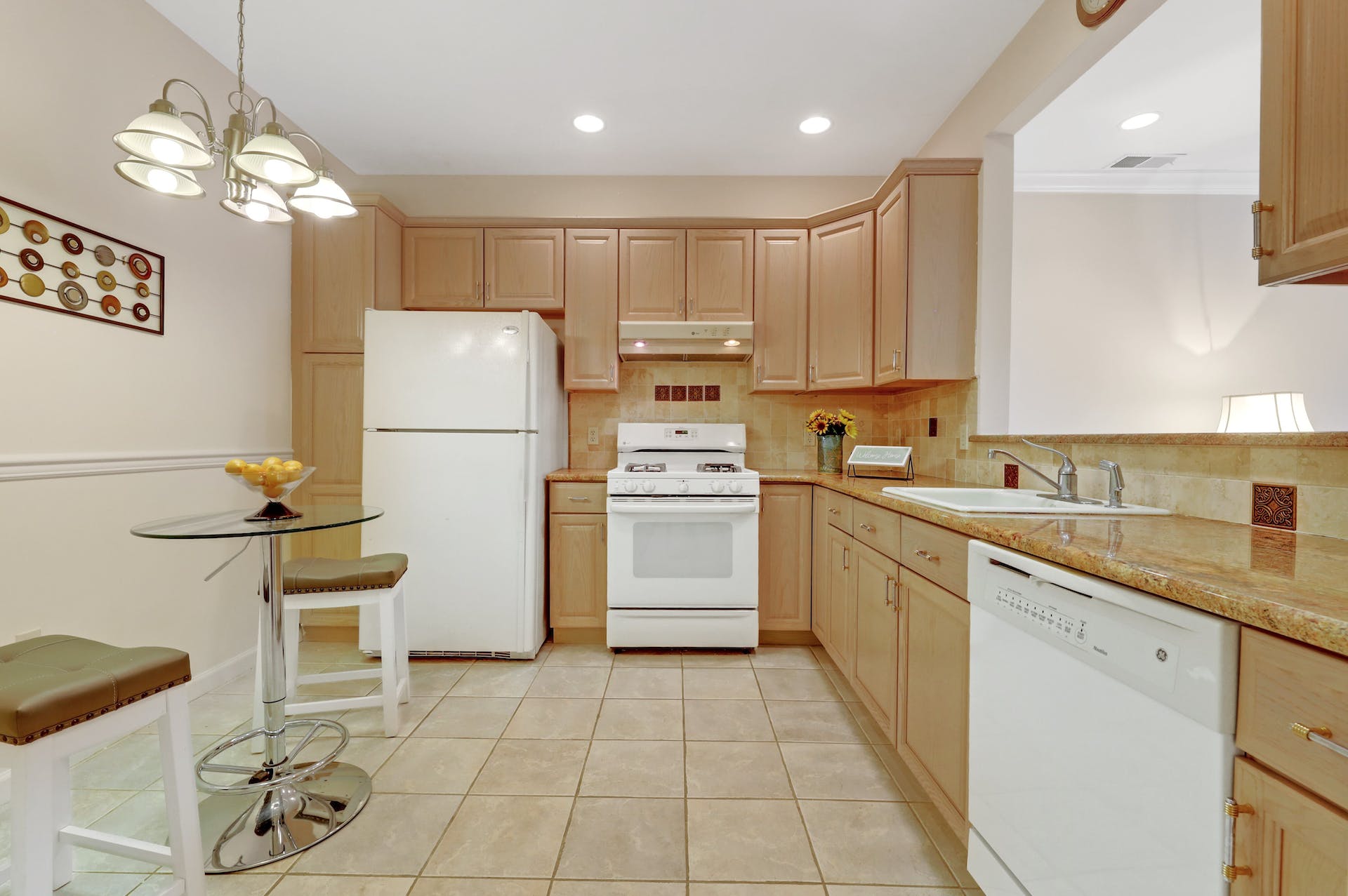 80 Ridgewood Road Unit# 209