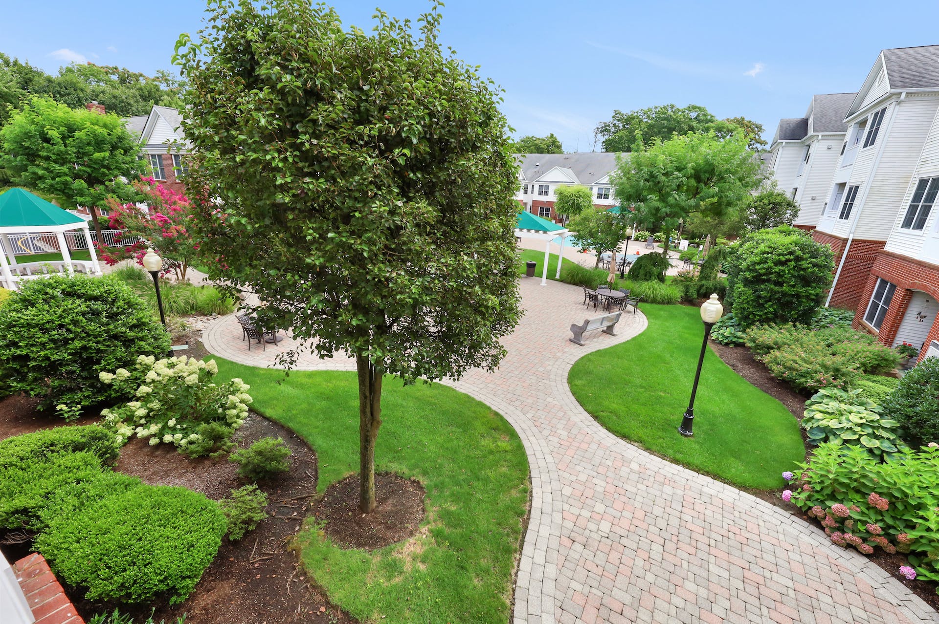 80 Ridgewood Road Unit# 209