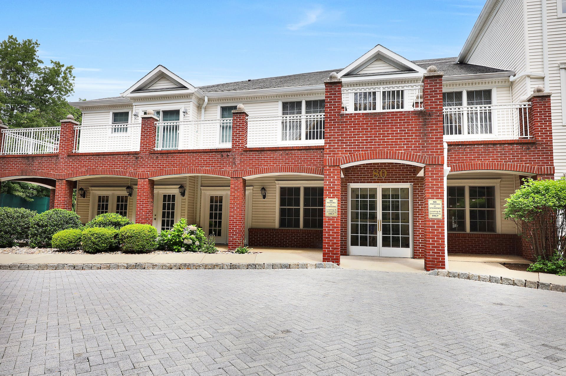 80 Ridgewood Road Unit# 209