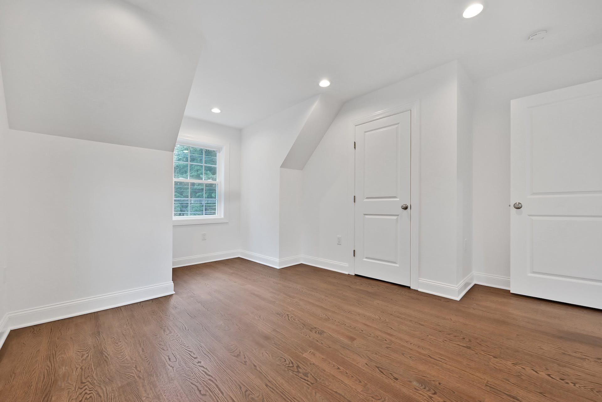 216 Knickerbocker Road