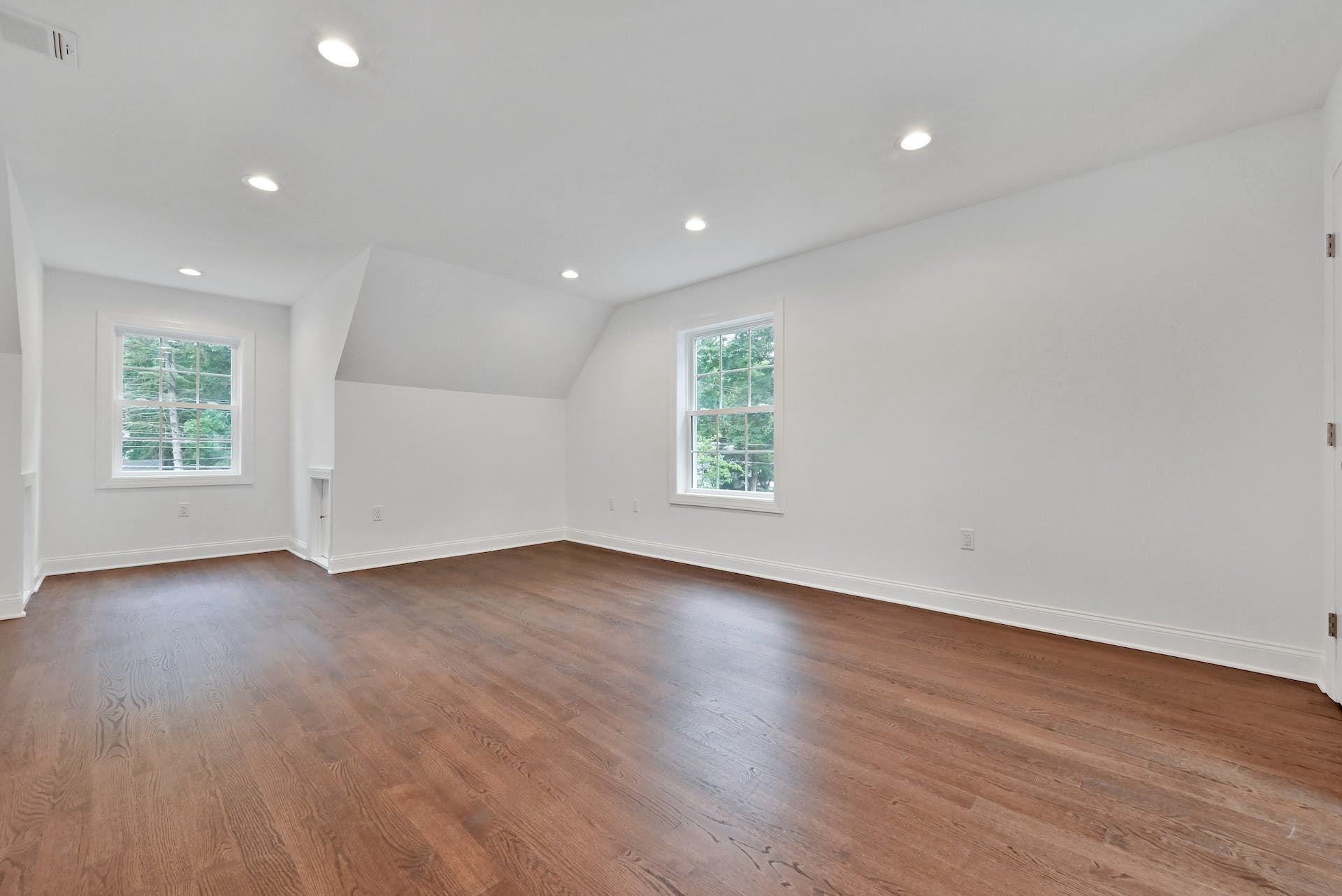 216 Knickerbocker Road
