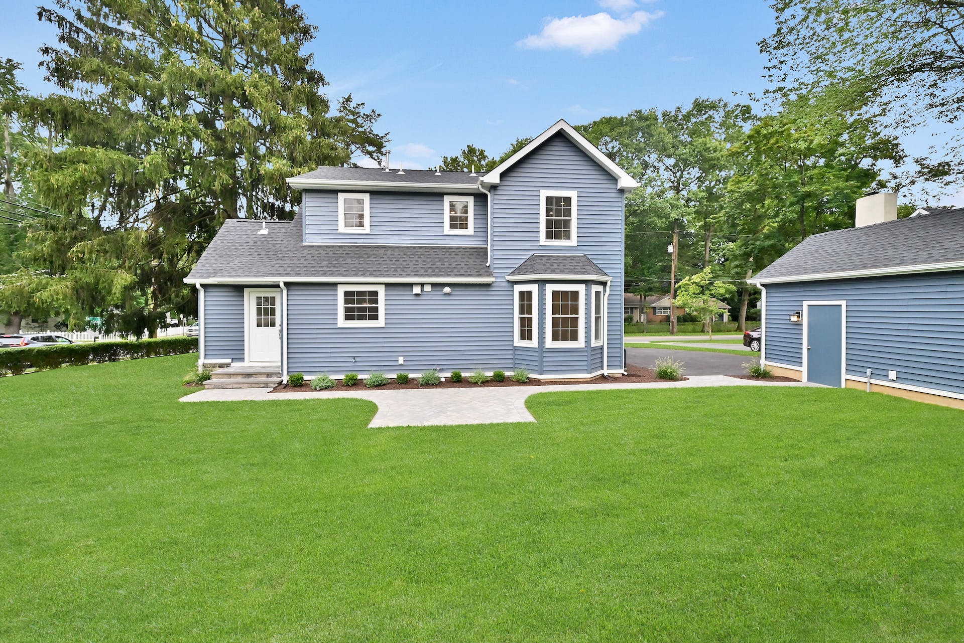 216 Knickerbocker Road