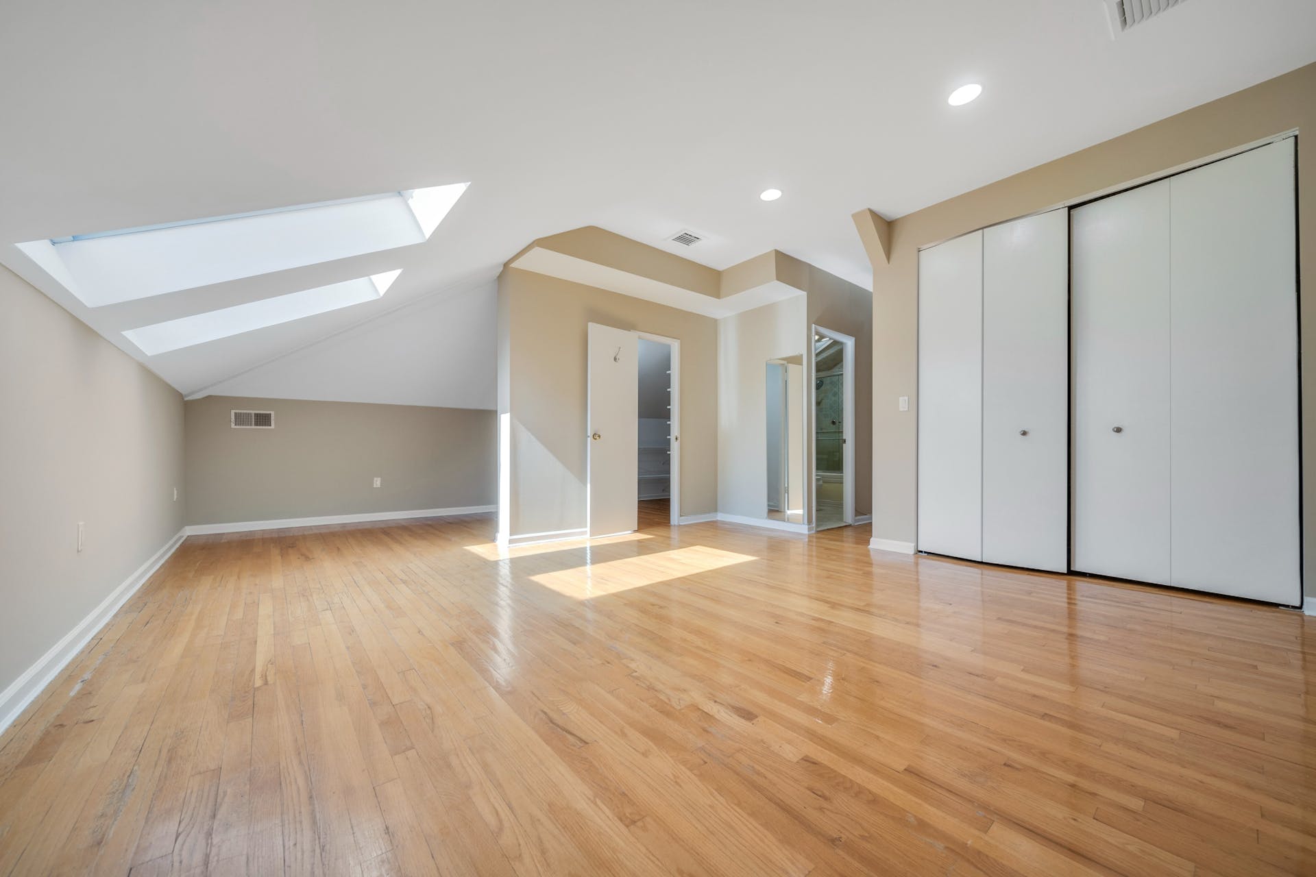 27 West Clinton Avenue Unit# PHC