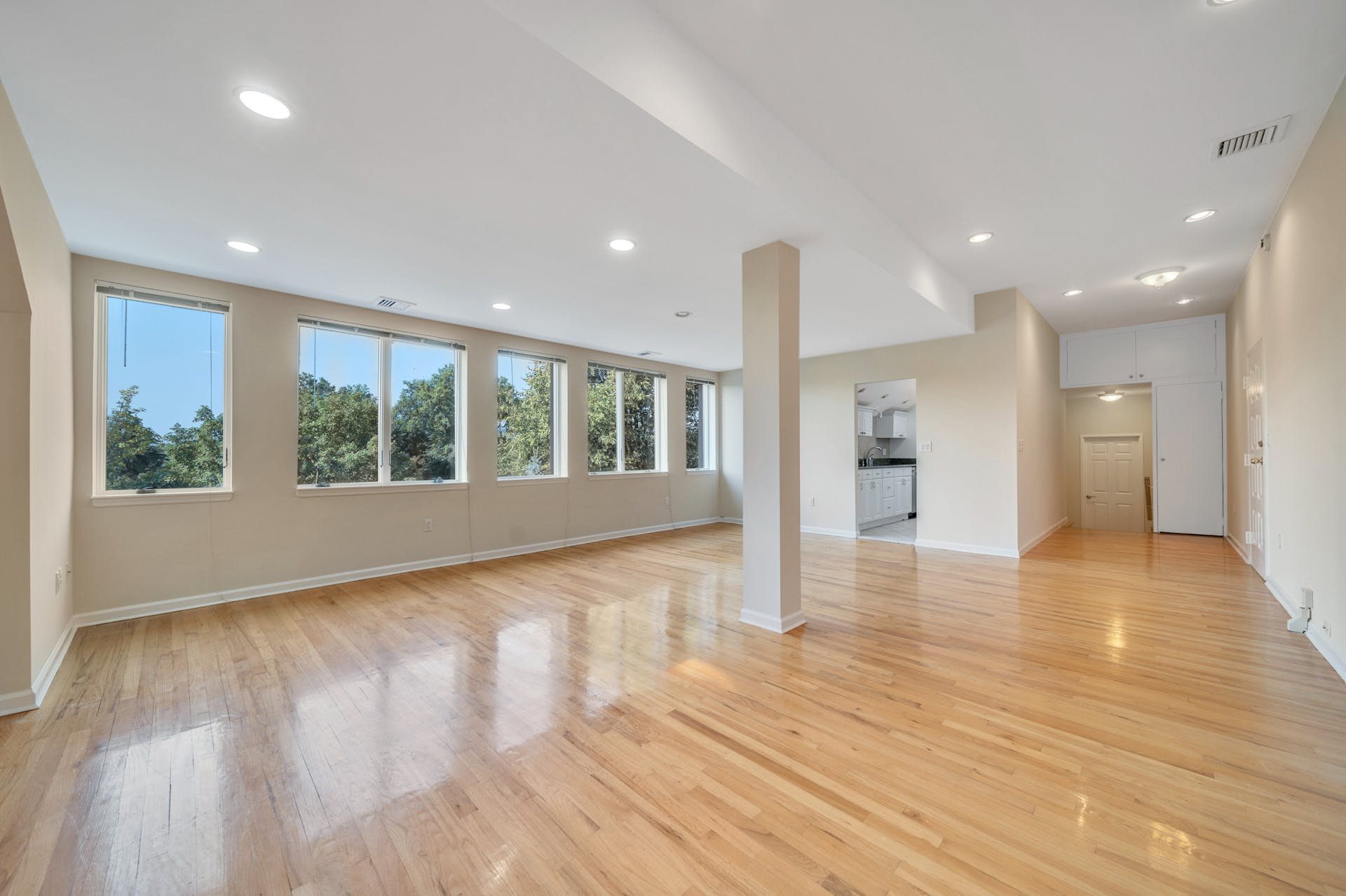 27 West Clinton Avenue Unit# PHC