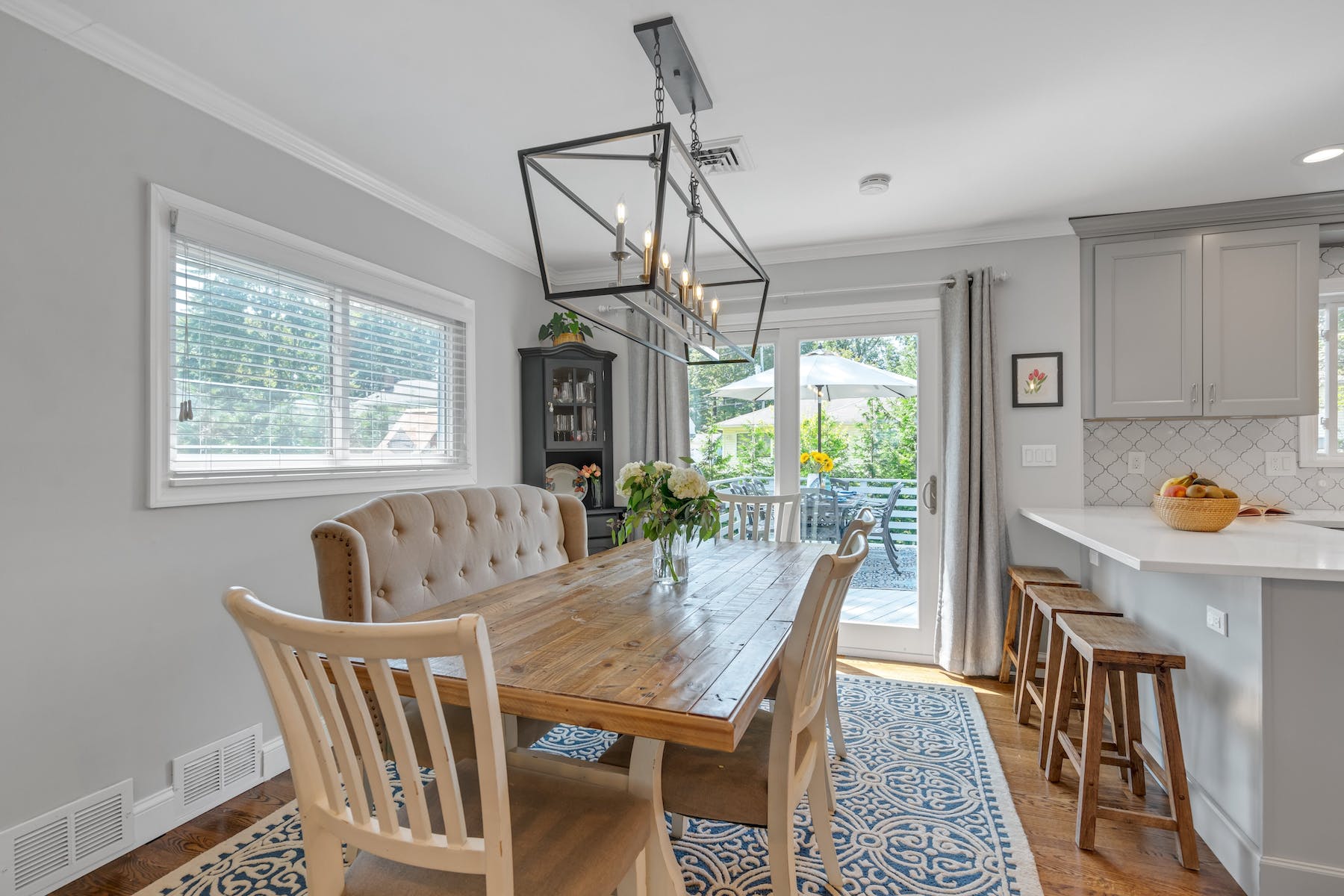 10 Murray Road 