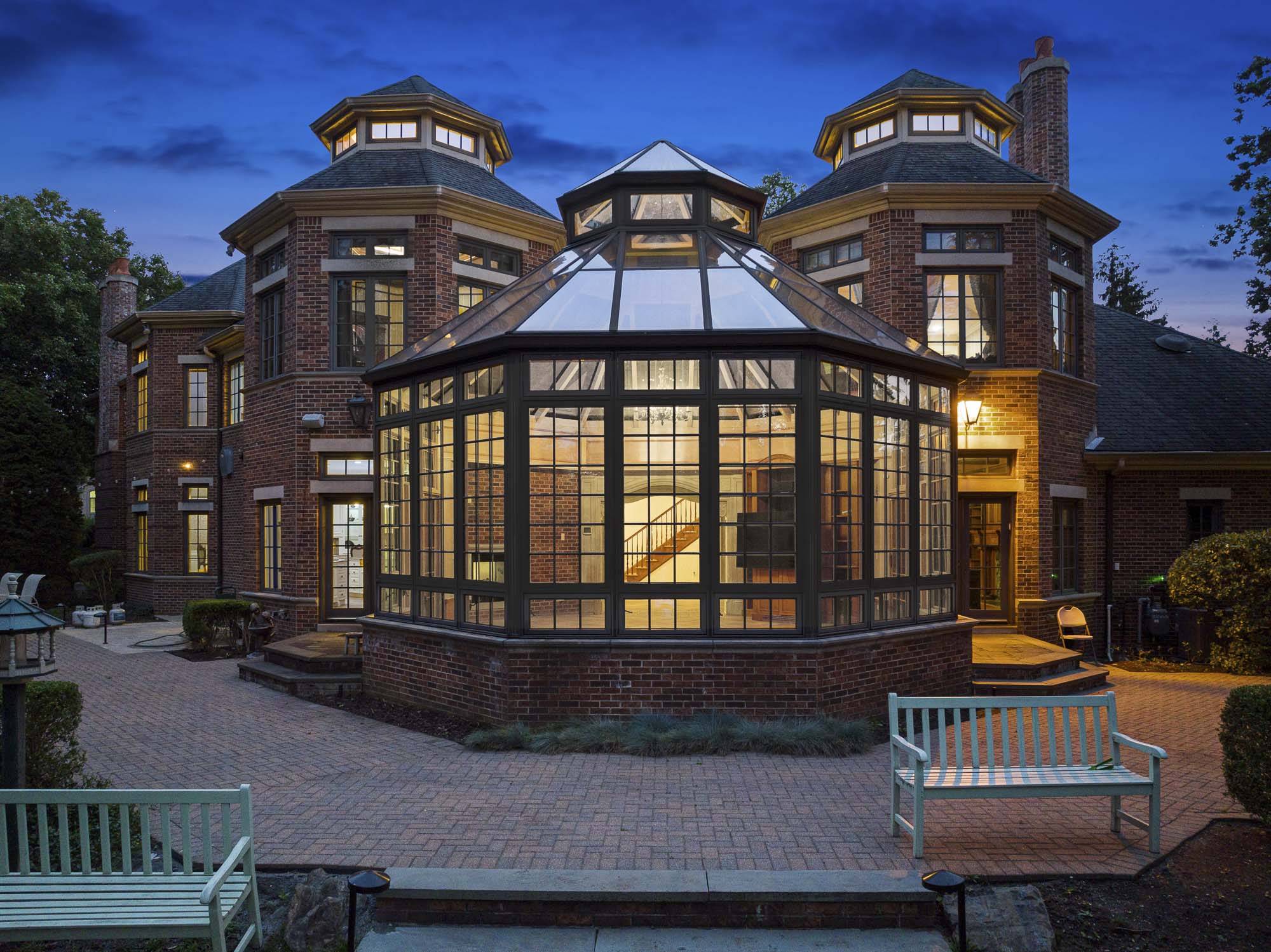 550 Summit Street